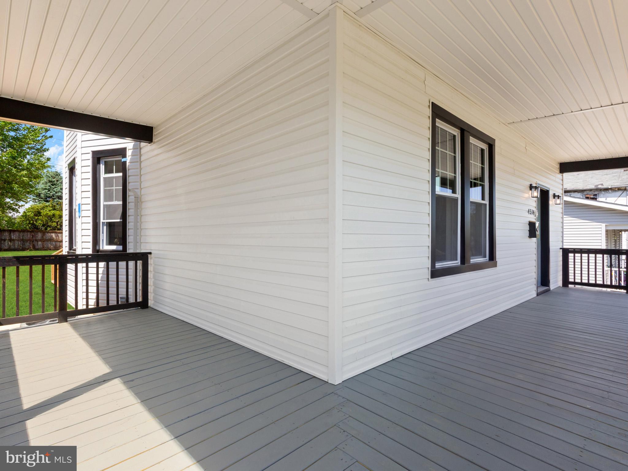 LAURAVILLE HISTORIC DISTRICT - Residential