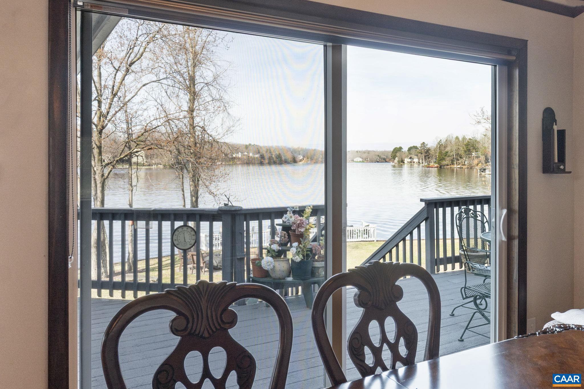 LAKE MONTICELLO - Residential