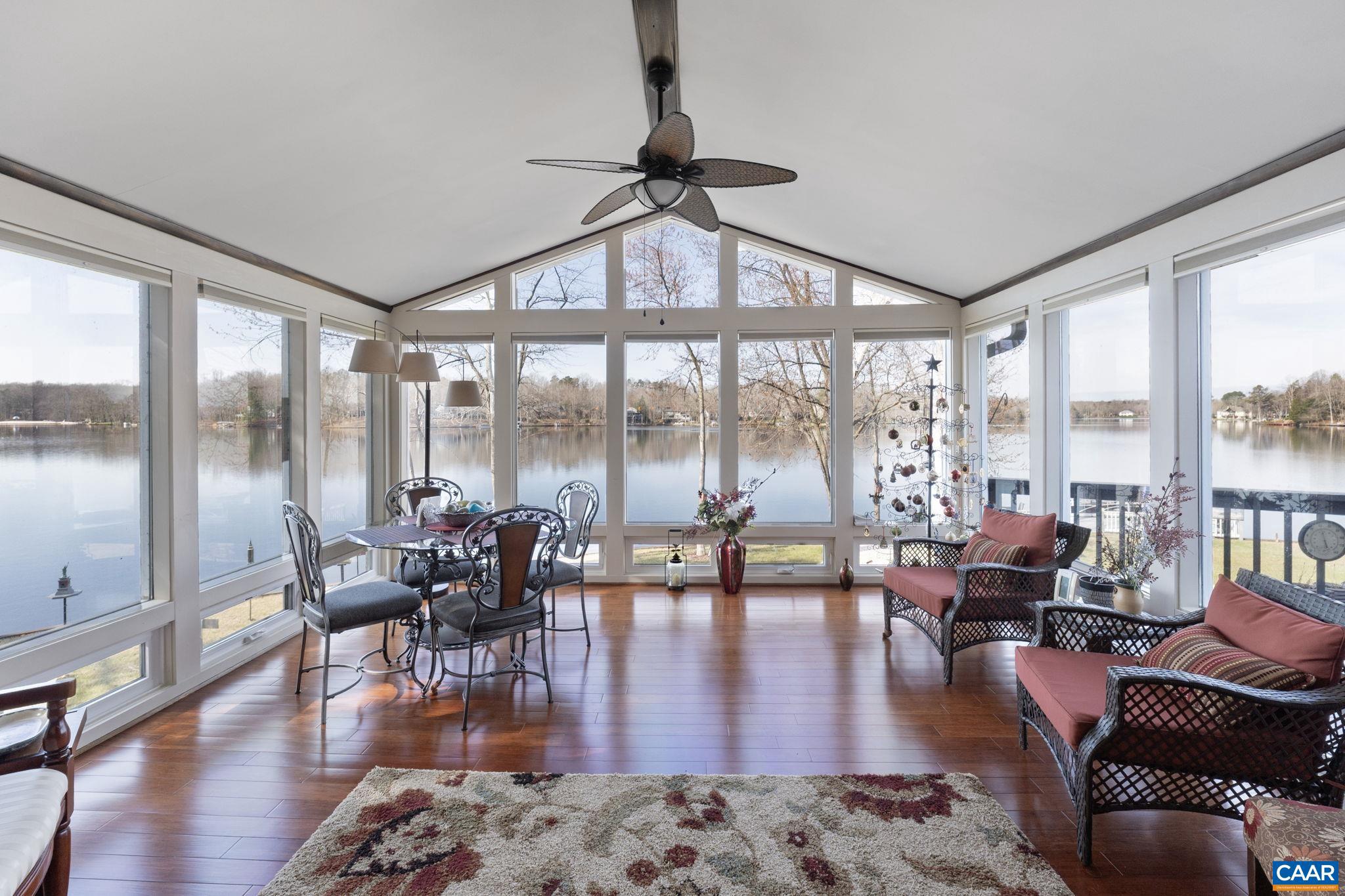 LAKE MONTICELLO - Residential