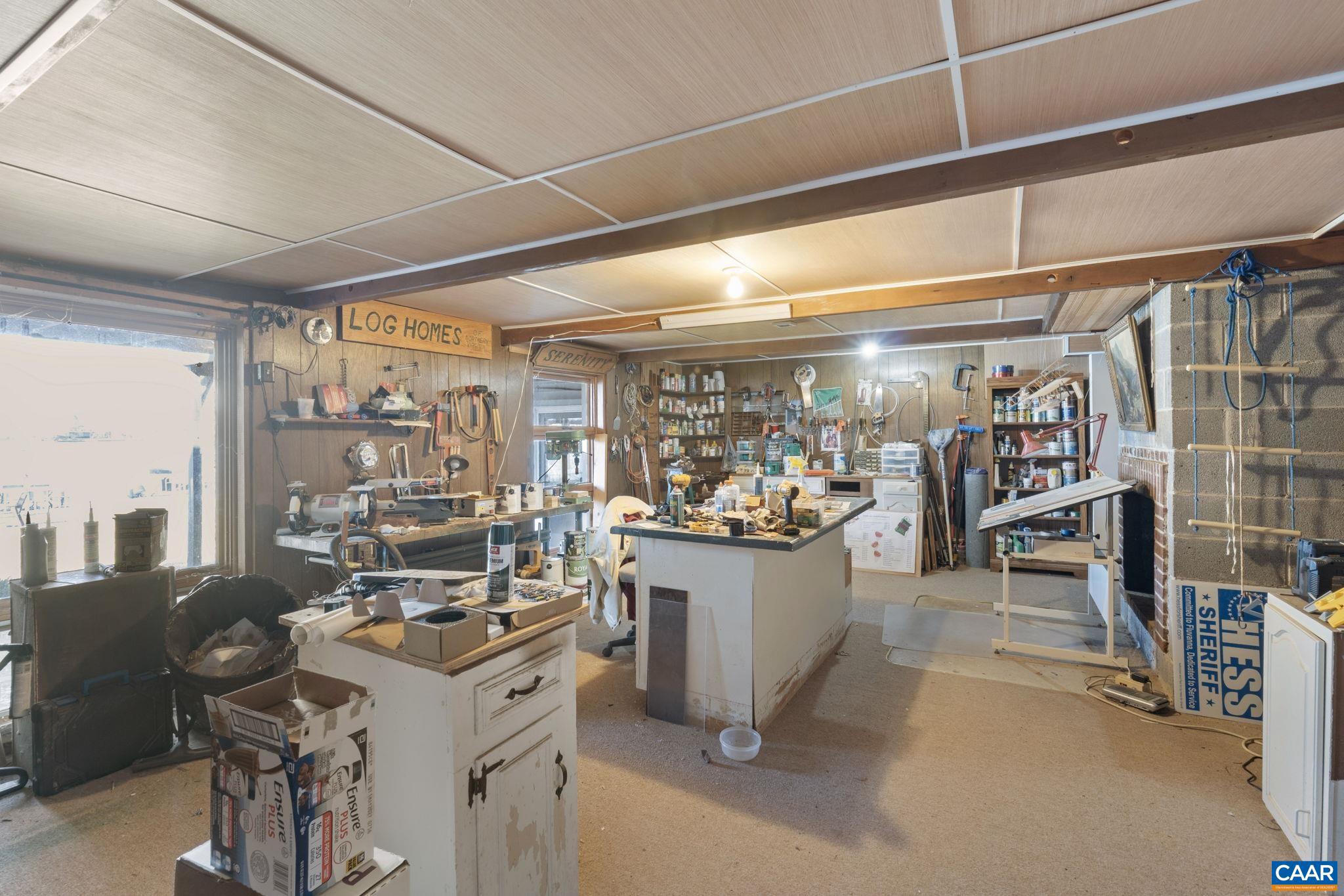 LAKE MONTICELLO - Residential