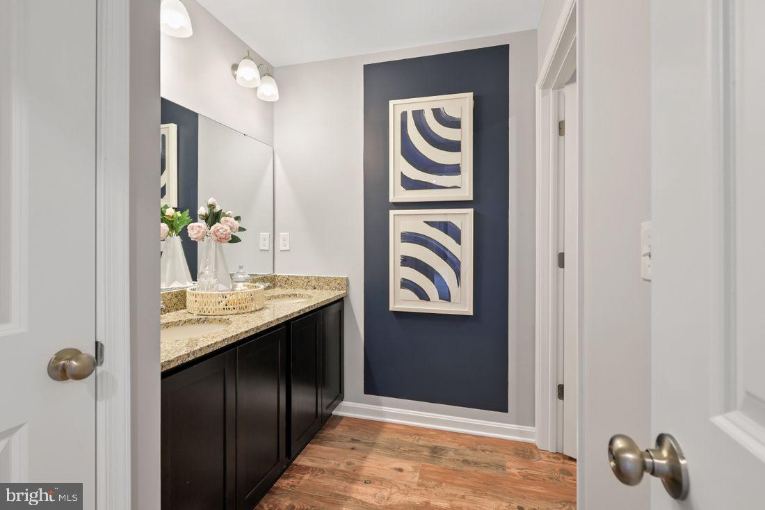 AQUIA OVERLOOK - Residential