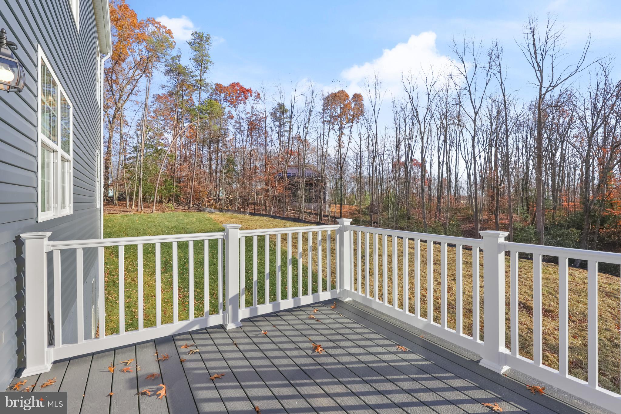 AQUIA OVERLOOK - Residential