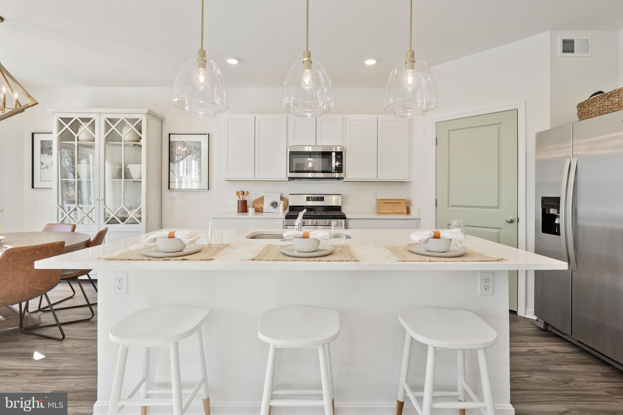 AQUIA OVERLOOK - Residential