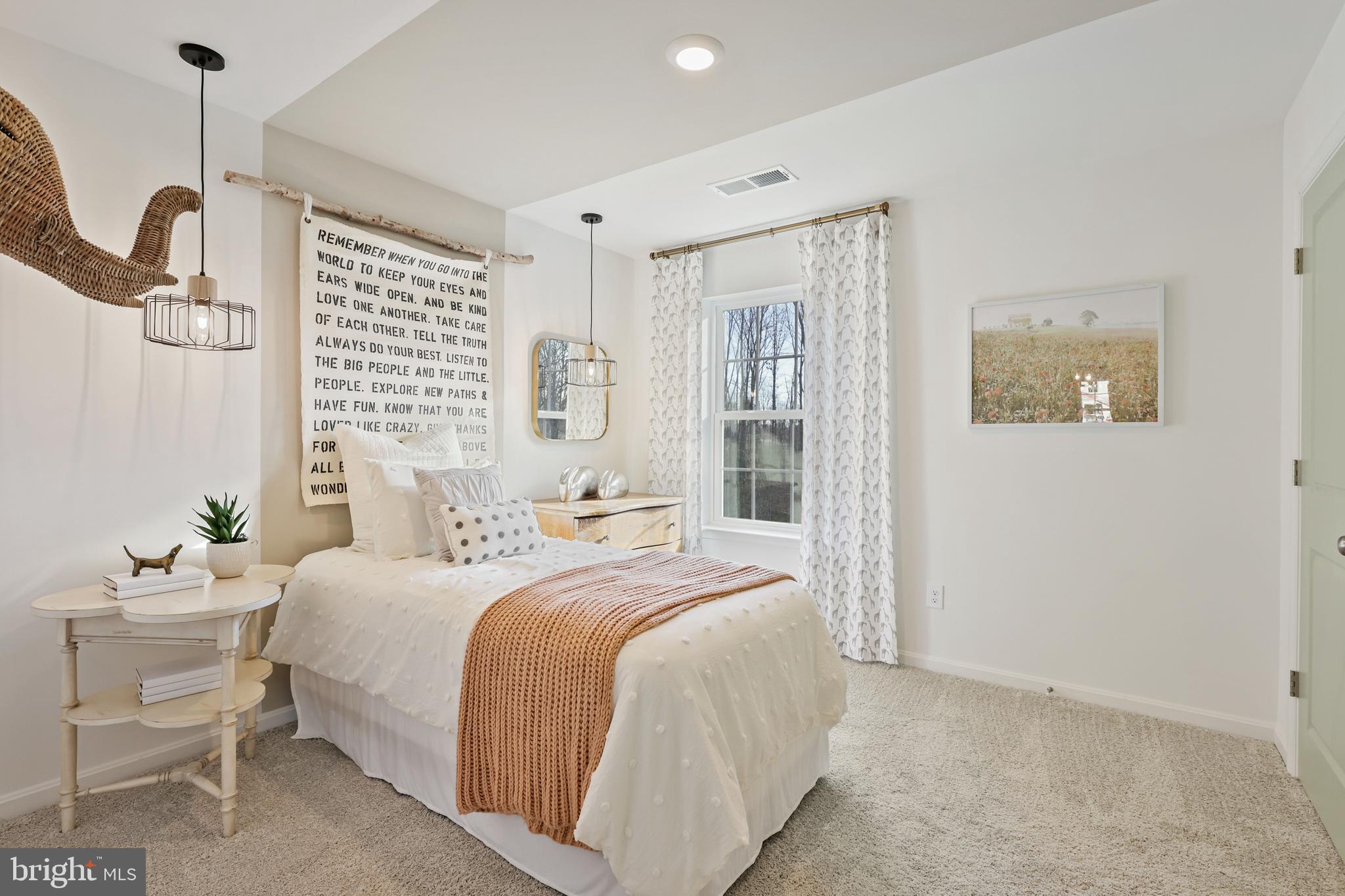 AQUIA OVERLOOK - Residential