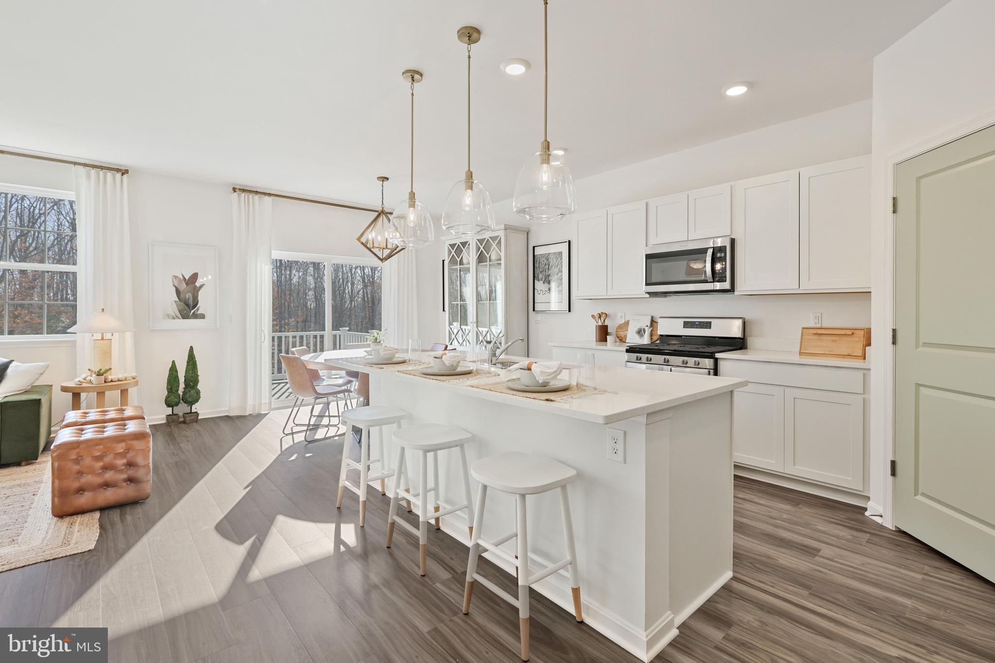 AQUIA OVERLOOK - Residential