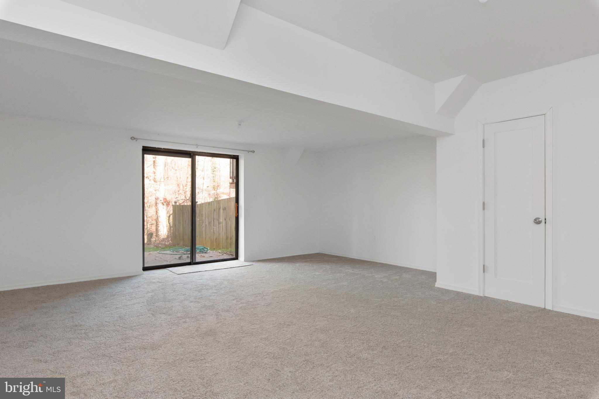 KIMBERLY WOODS VILLAGE - Residential Lease