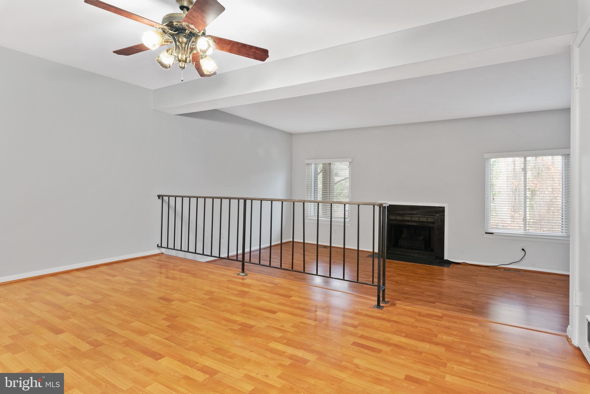 KIMBERLY WOODS VILLAGE - Residential Lease