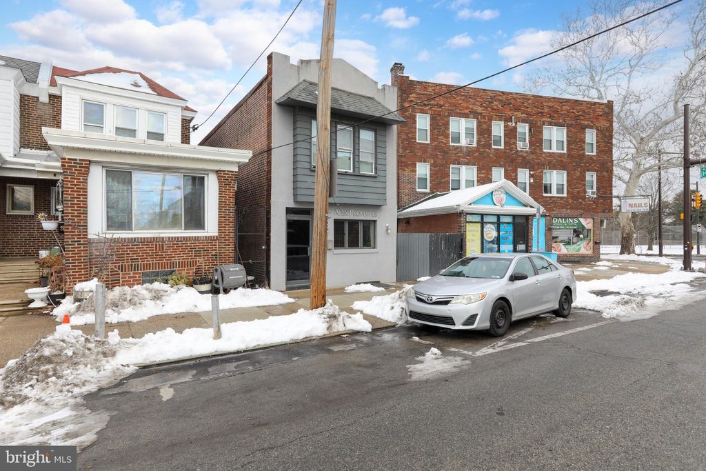 Photo of 646 Roxborough Avenue, PHILADELPHIA, PA 19128 (MLS # PAPH2588174)