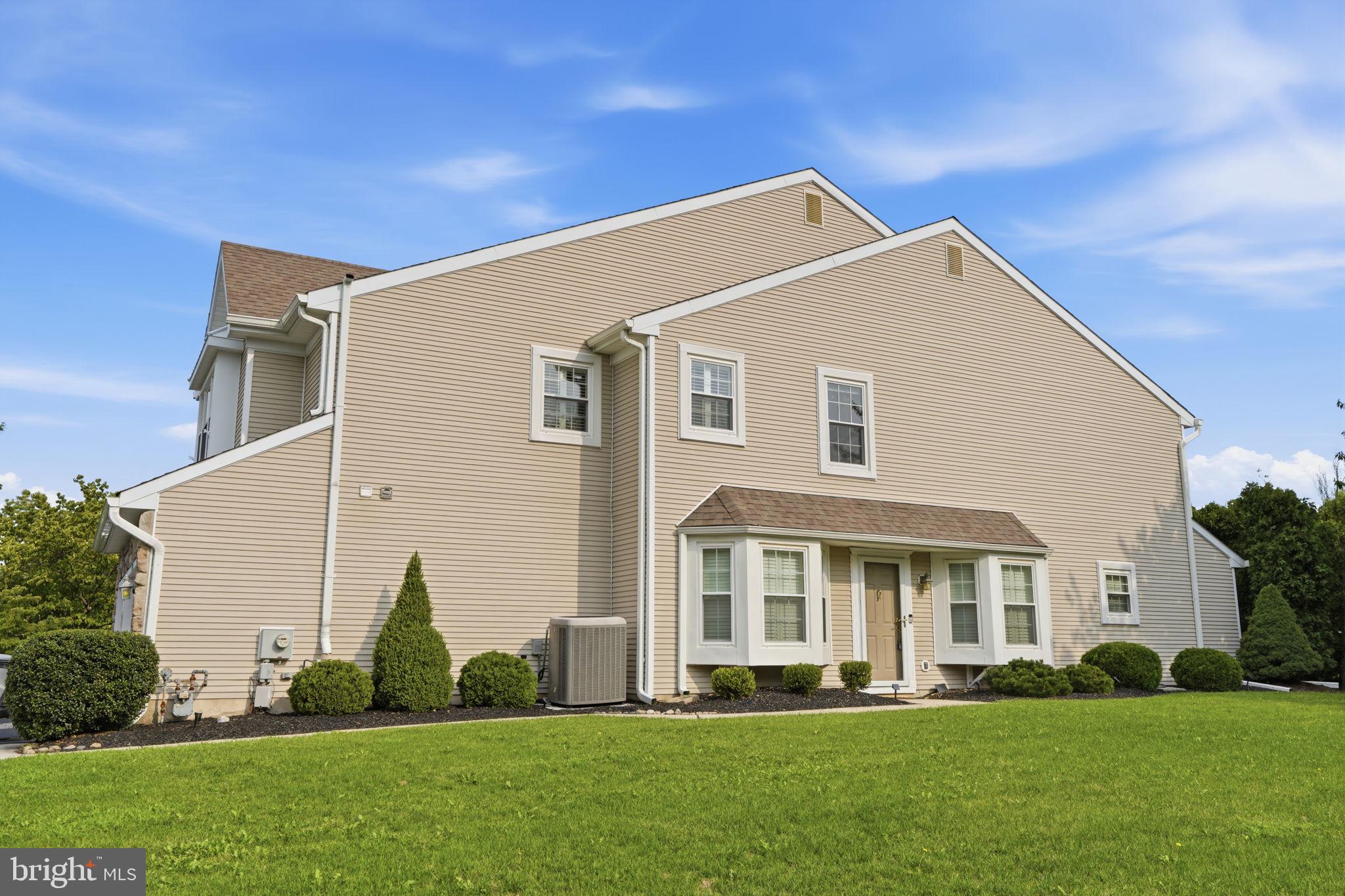 506 COACHWOOD COURT