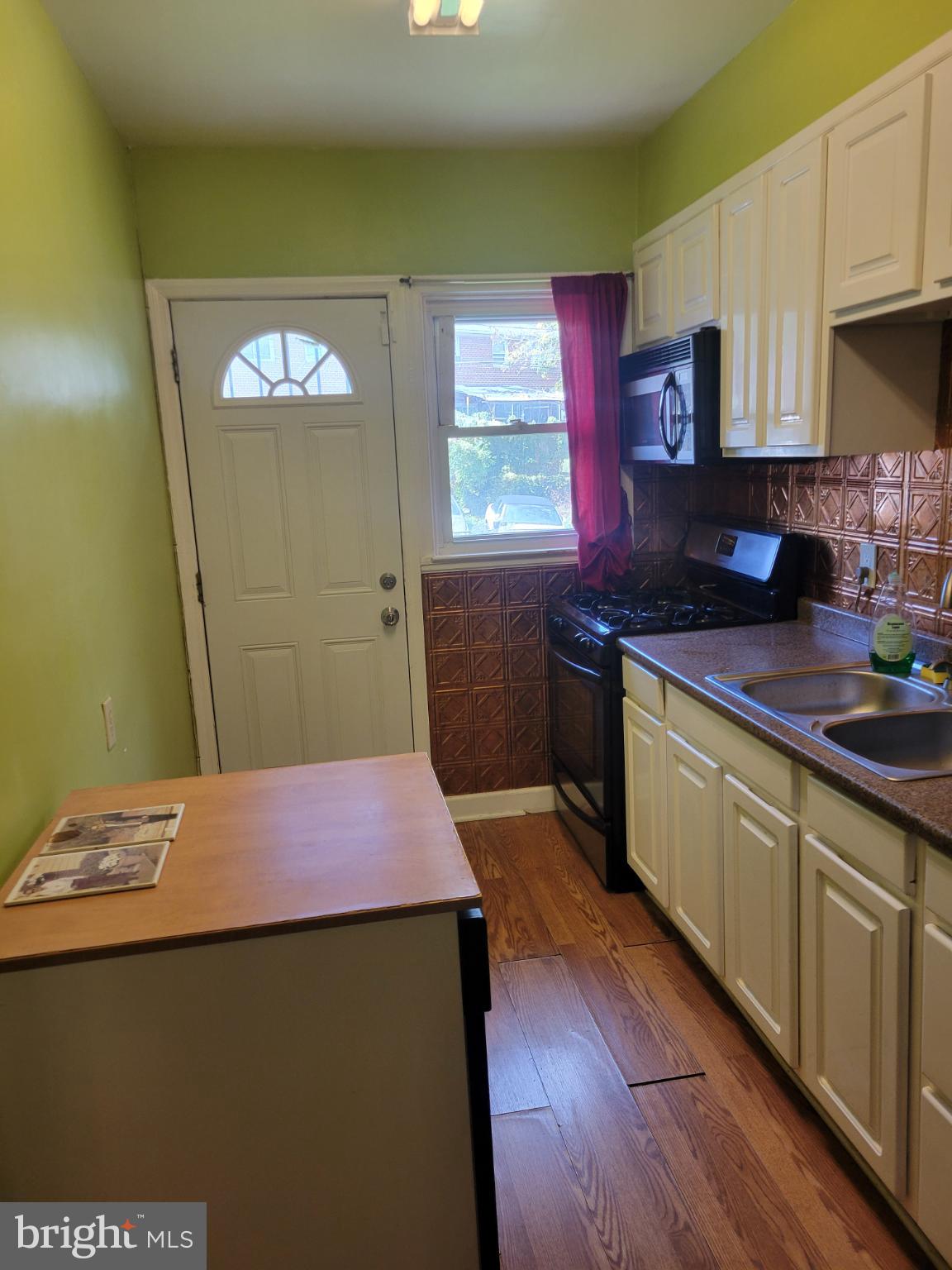 EDNOR GARDENS - LAKESIDE - Residential