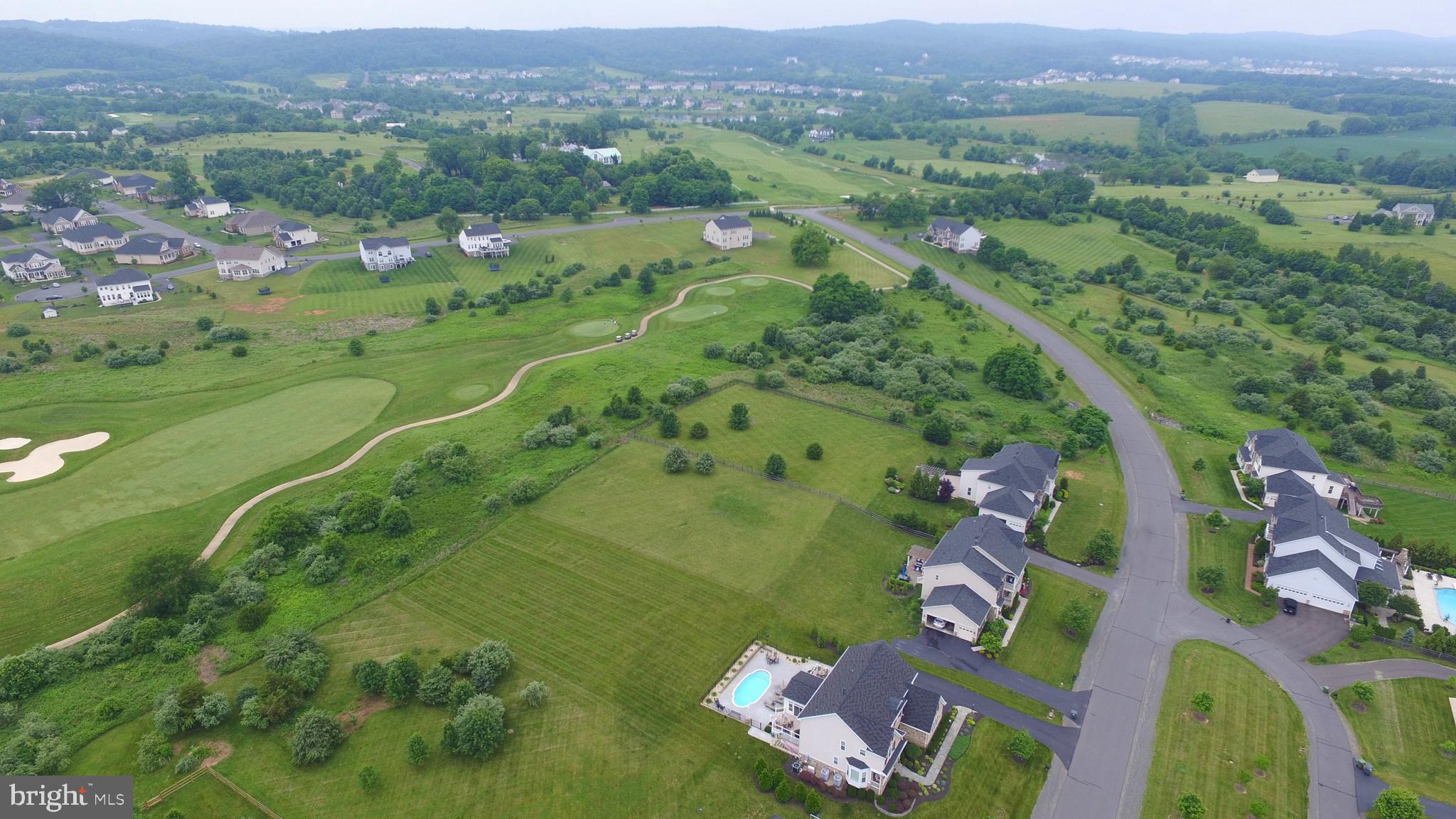 RASPBERRY FALLS - Residential