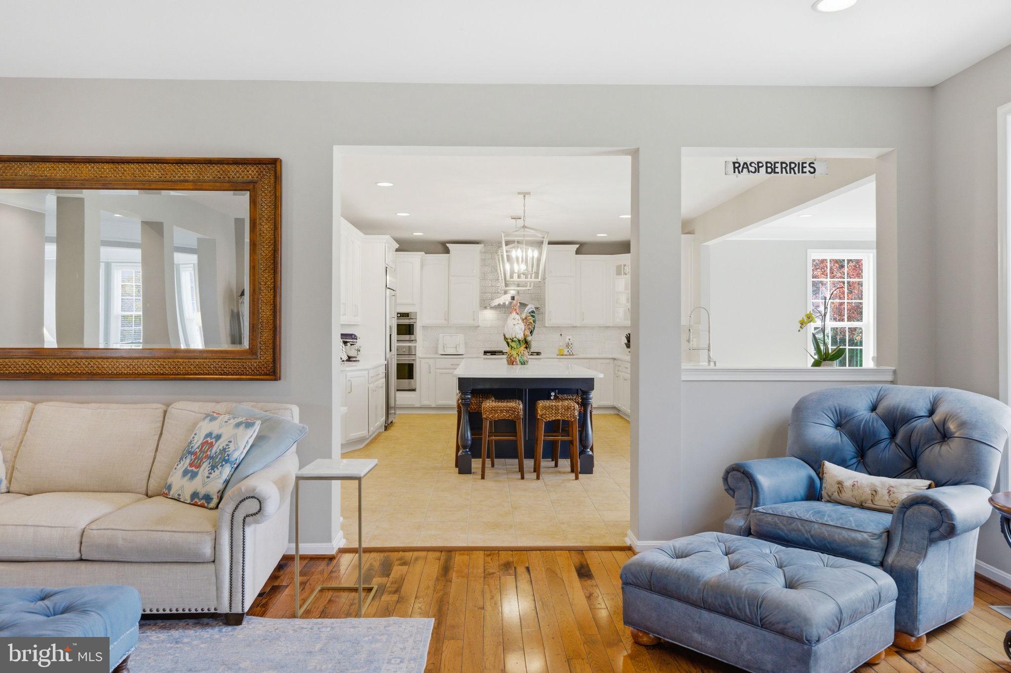 RASPBERRY FALLS - Residential