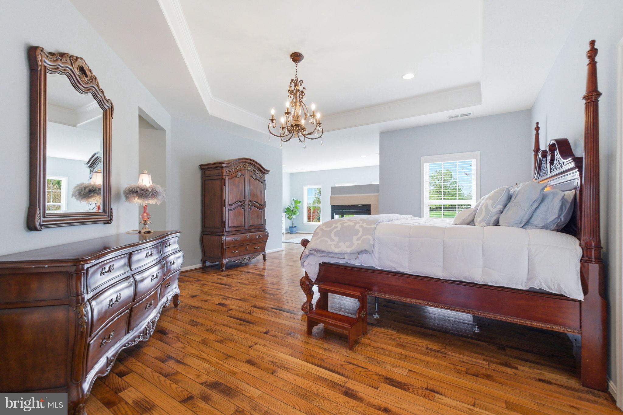 RASPBERRY FALLS - Residential