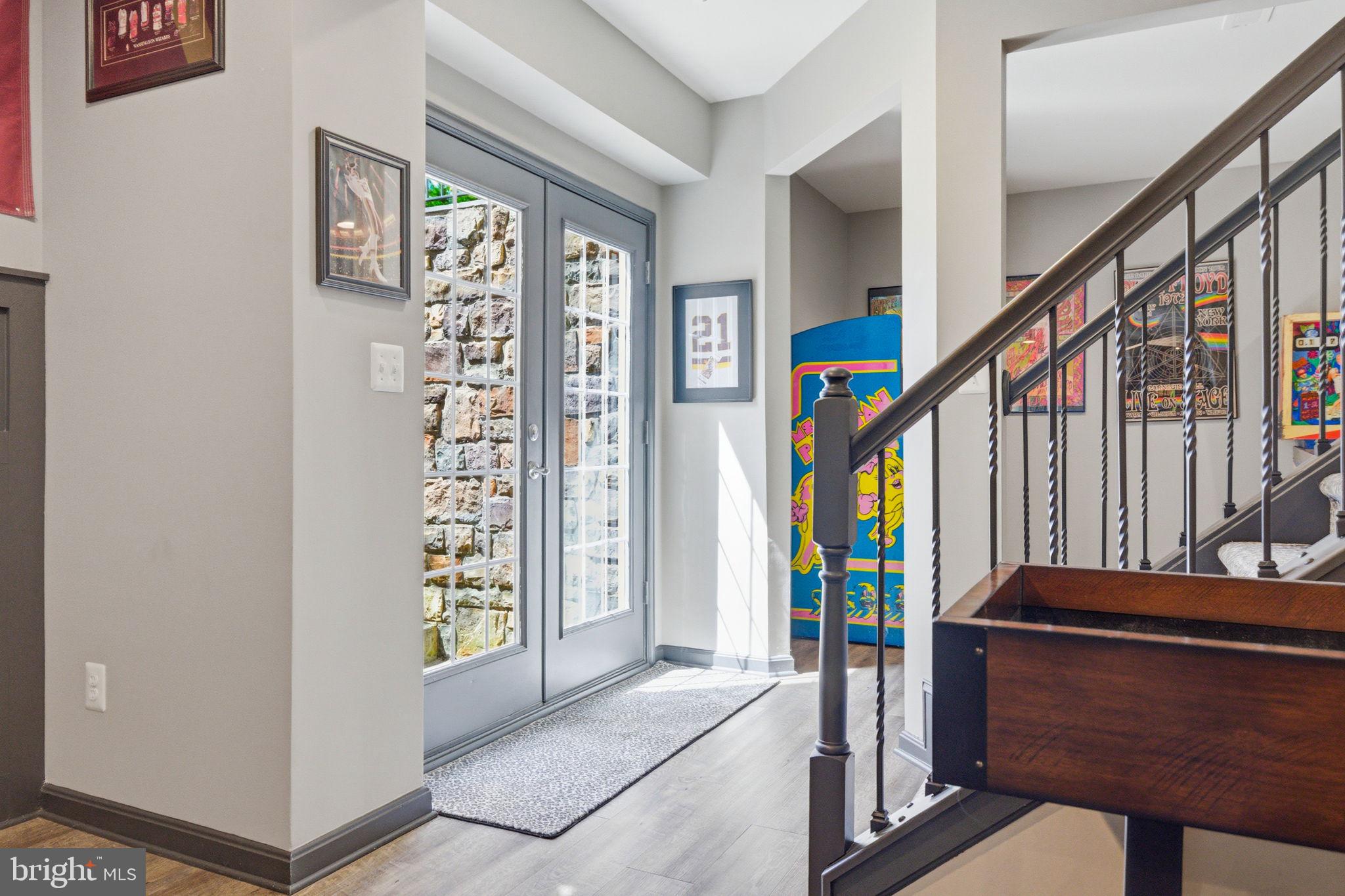 RASPBERRY FALLS - Residential