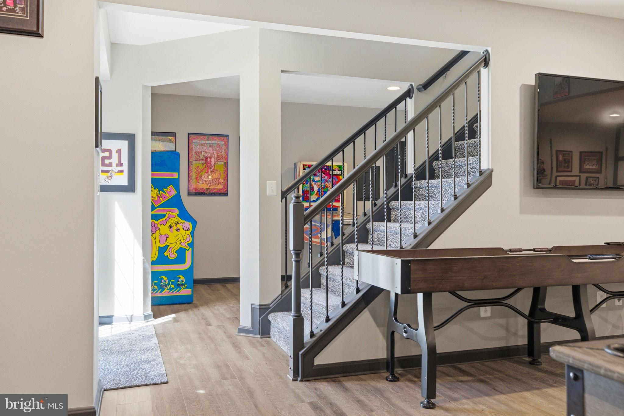 RASPBERRY FALLS - Residential