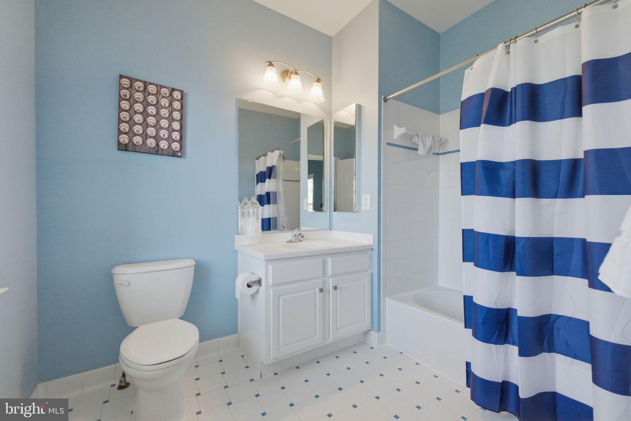 RASPBERRY FALLS - Residential