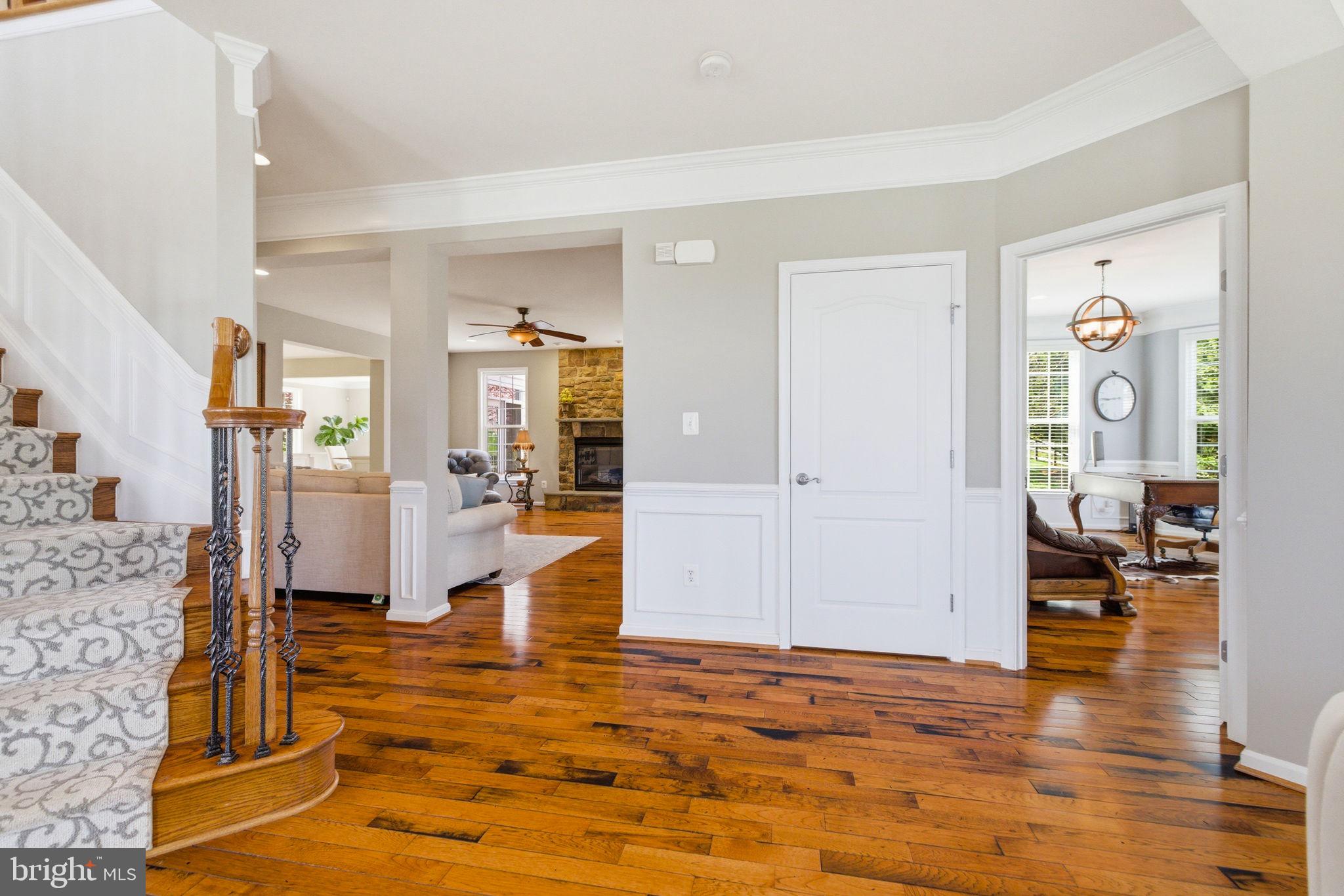 RASPBERRY FALLS - Residential