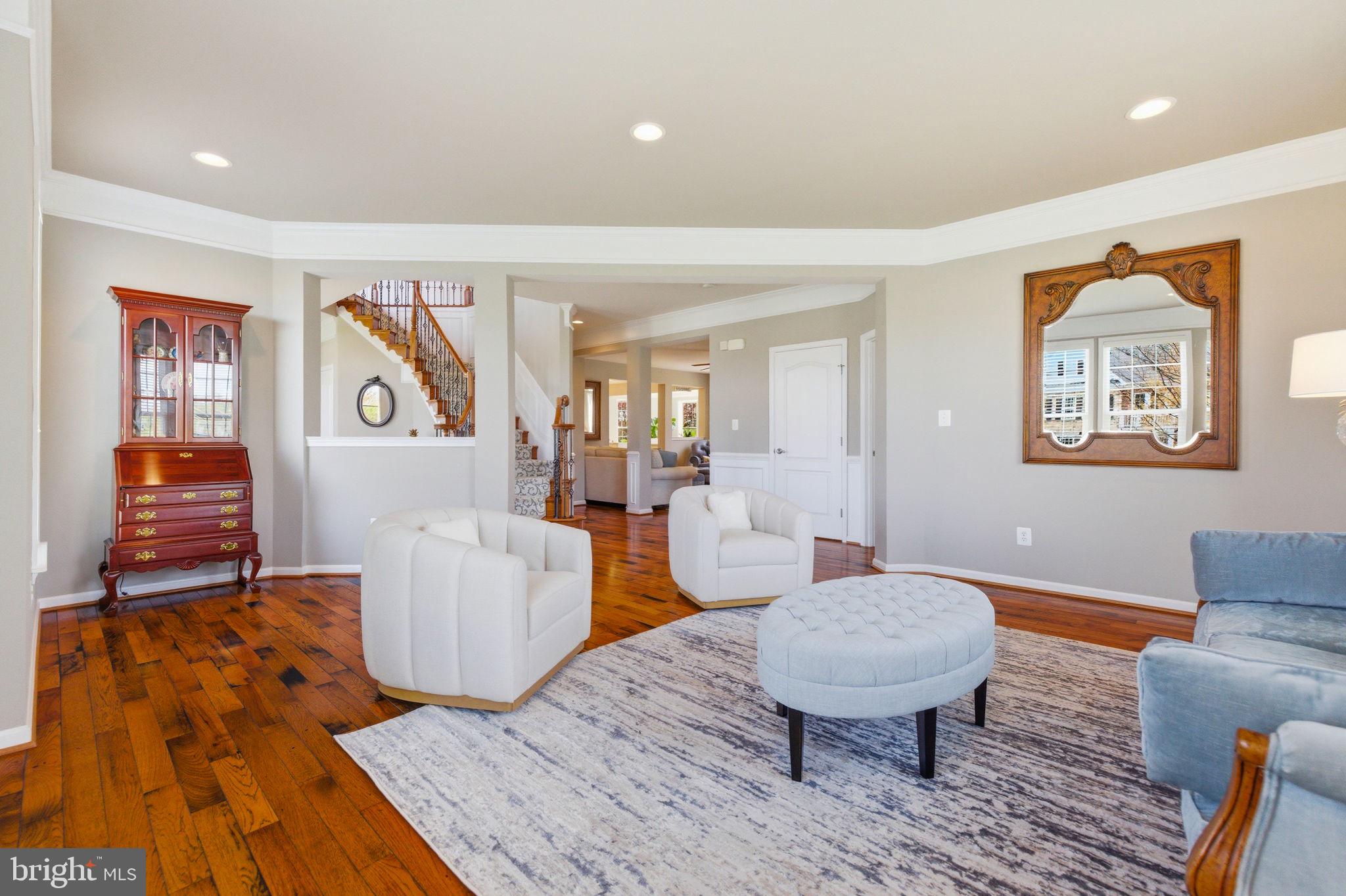 RASPBERRY FALLS - Residential