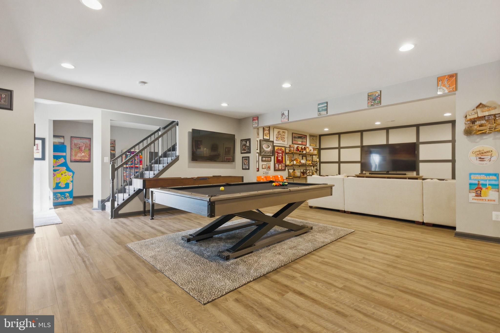 RASPBERRY FALLS - Residential