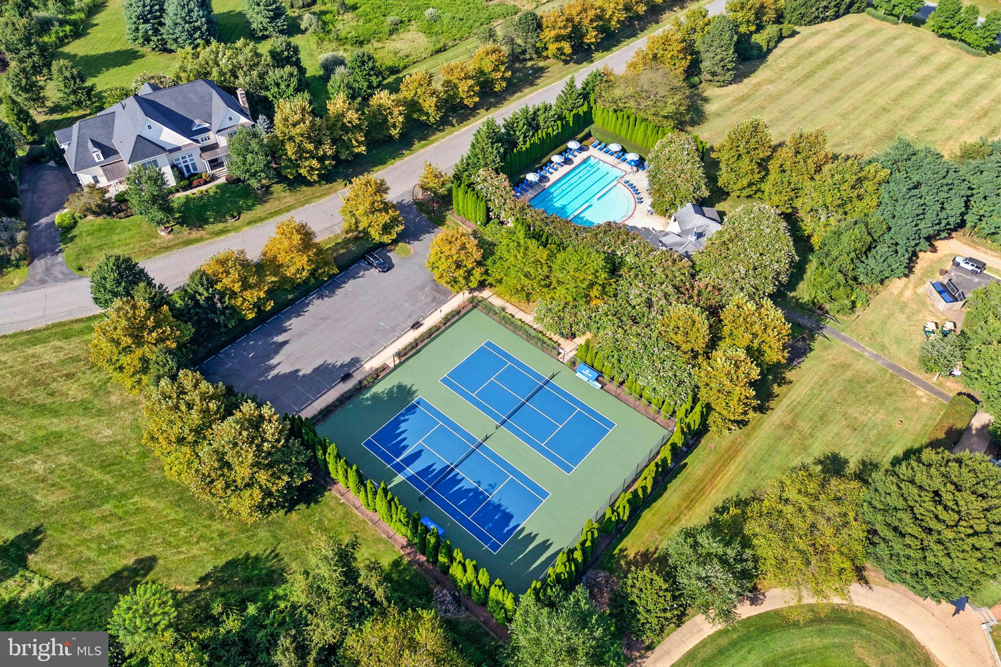 RASPBERRY FALLS - Residential