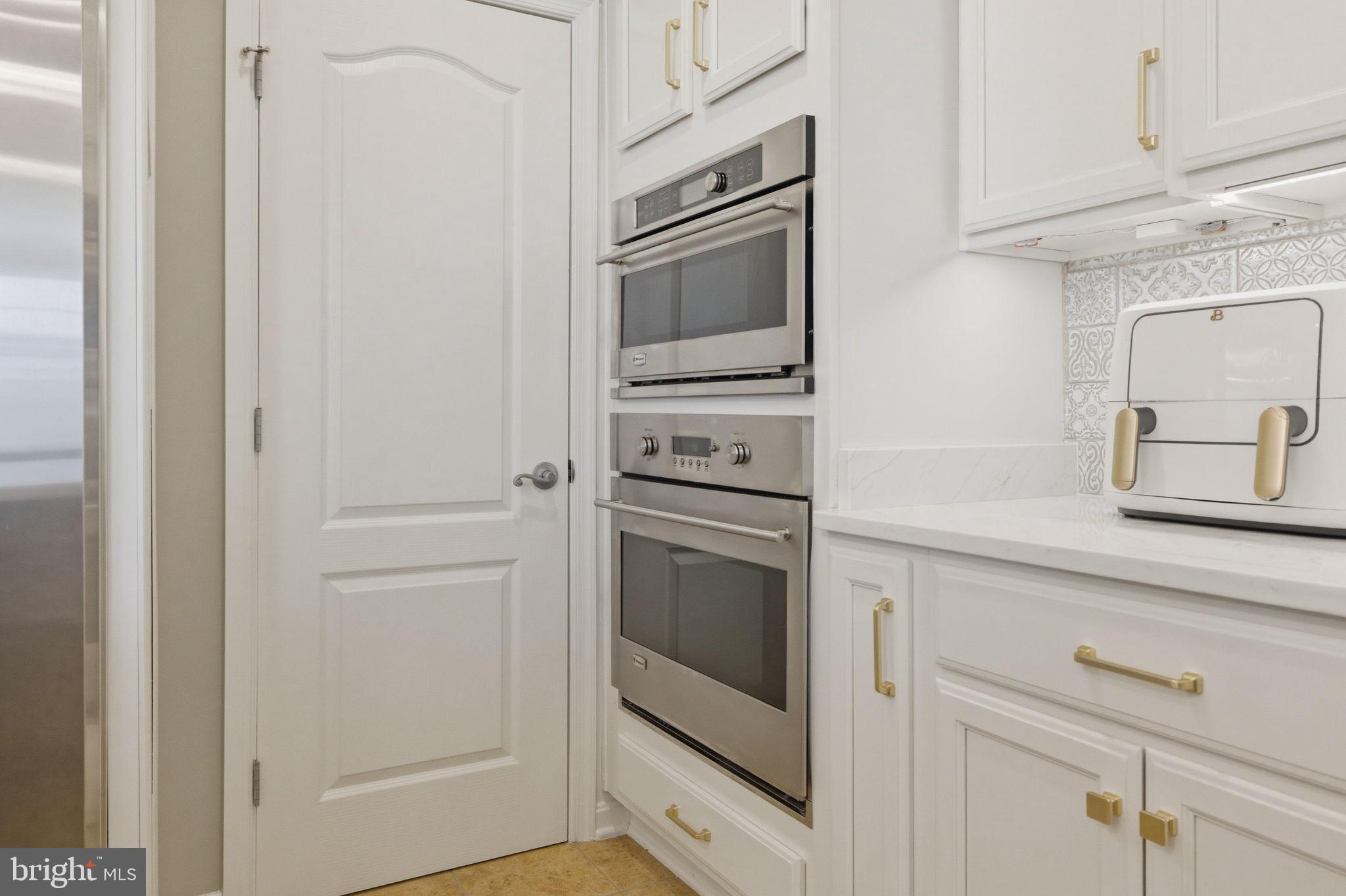 RASPBERRY FALLS - Residential