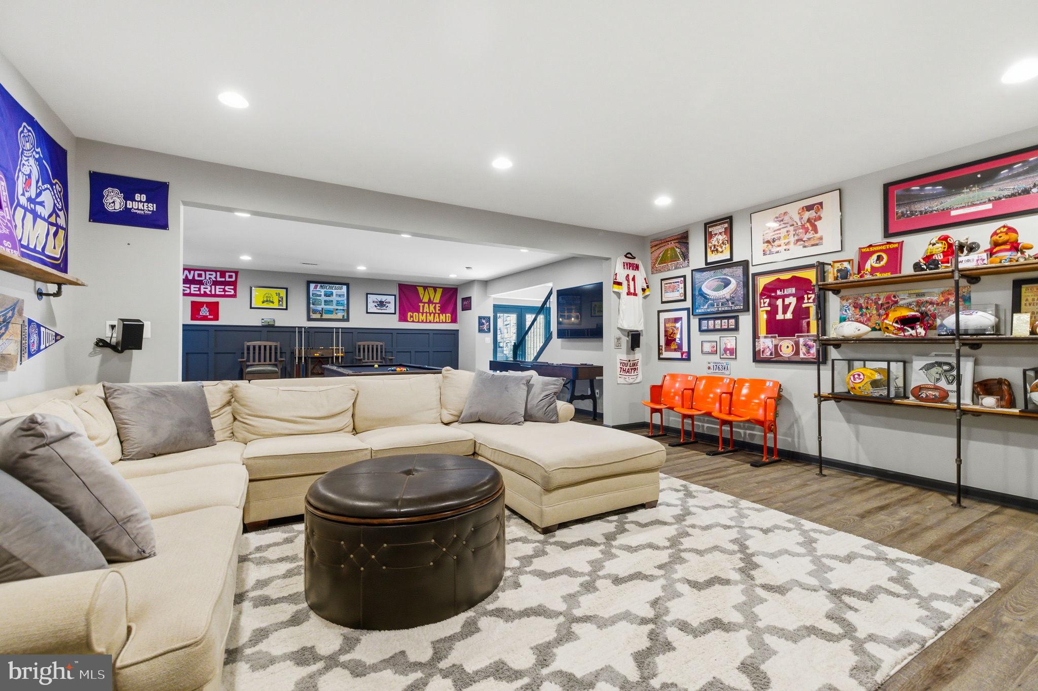 RASPBERRY FALLS - Residential