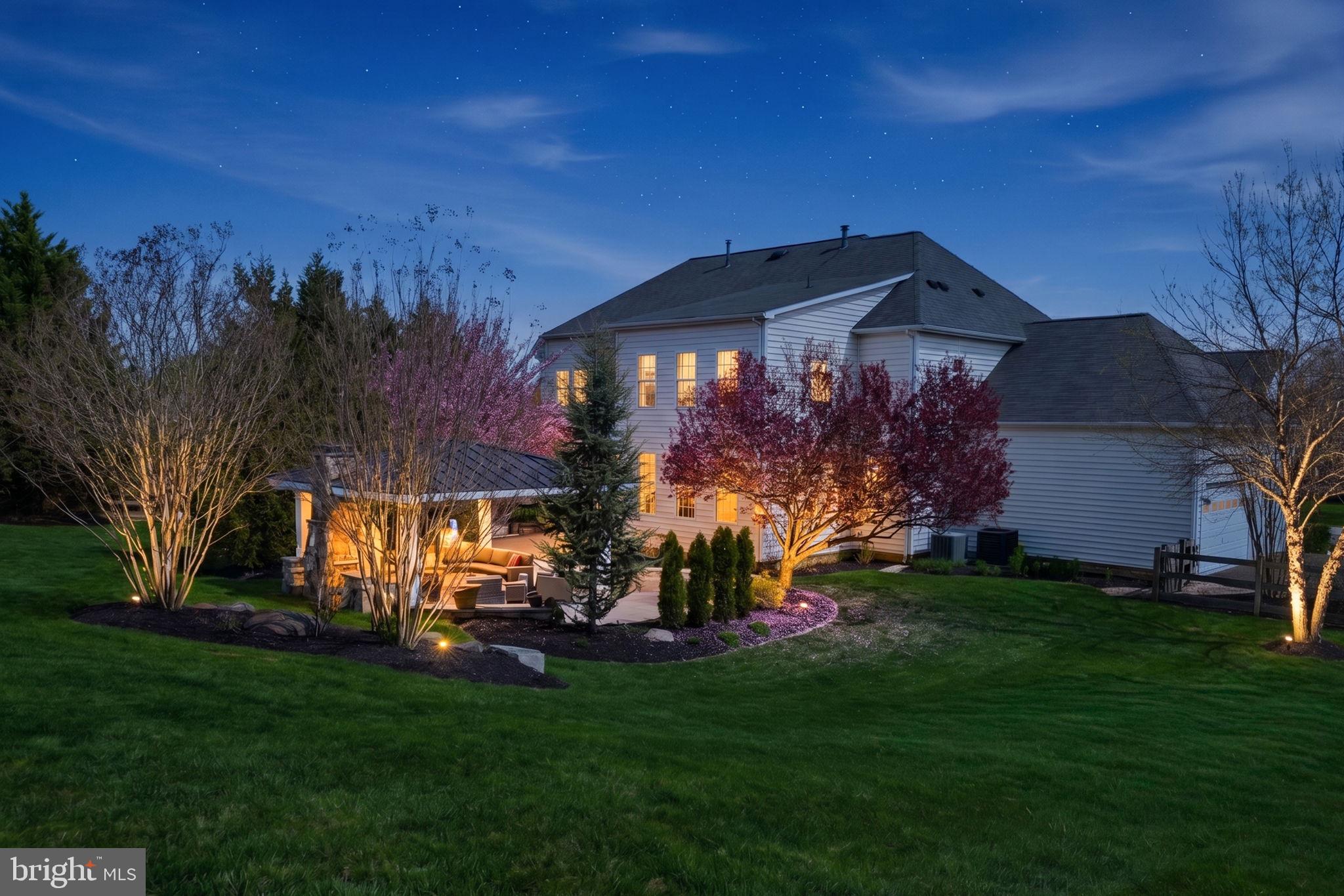 RASPBERRY FALLS - Residential