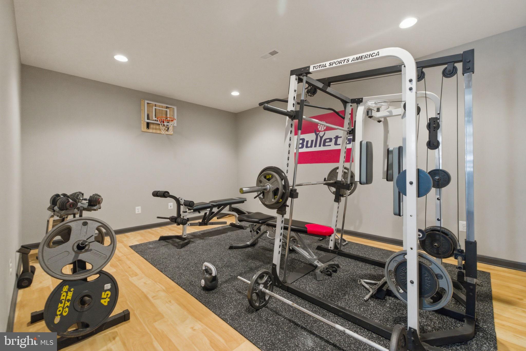 RASPBERRY FALLS - Residential