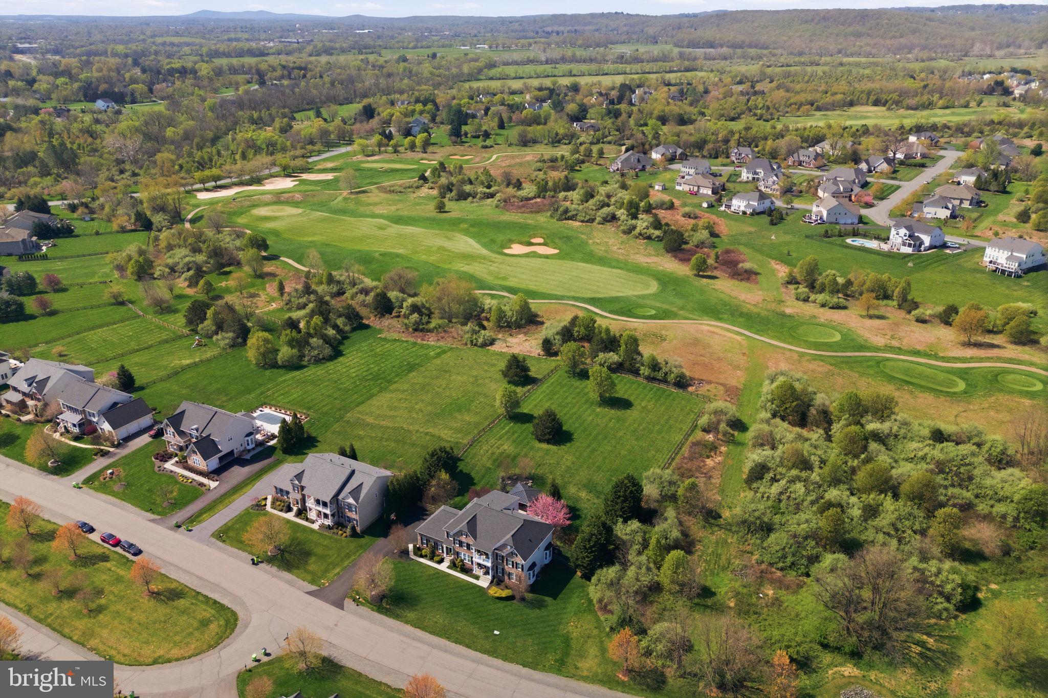 RASPBERRY FALLS - Residential