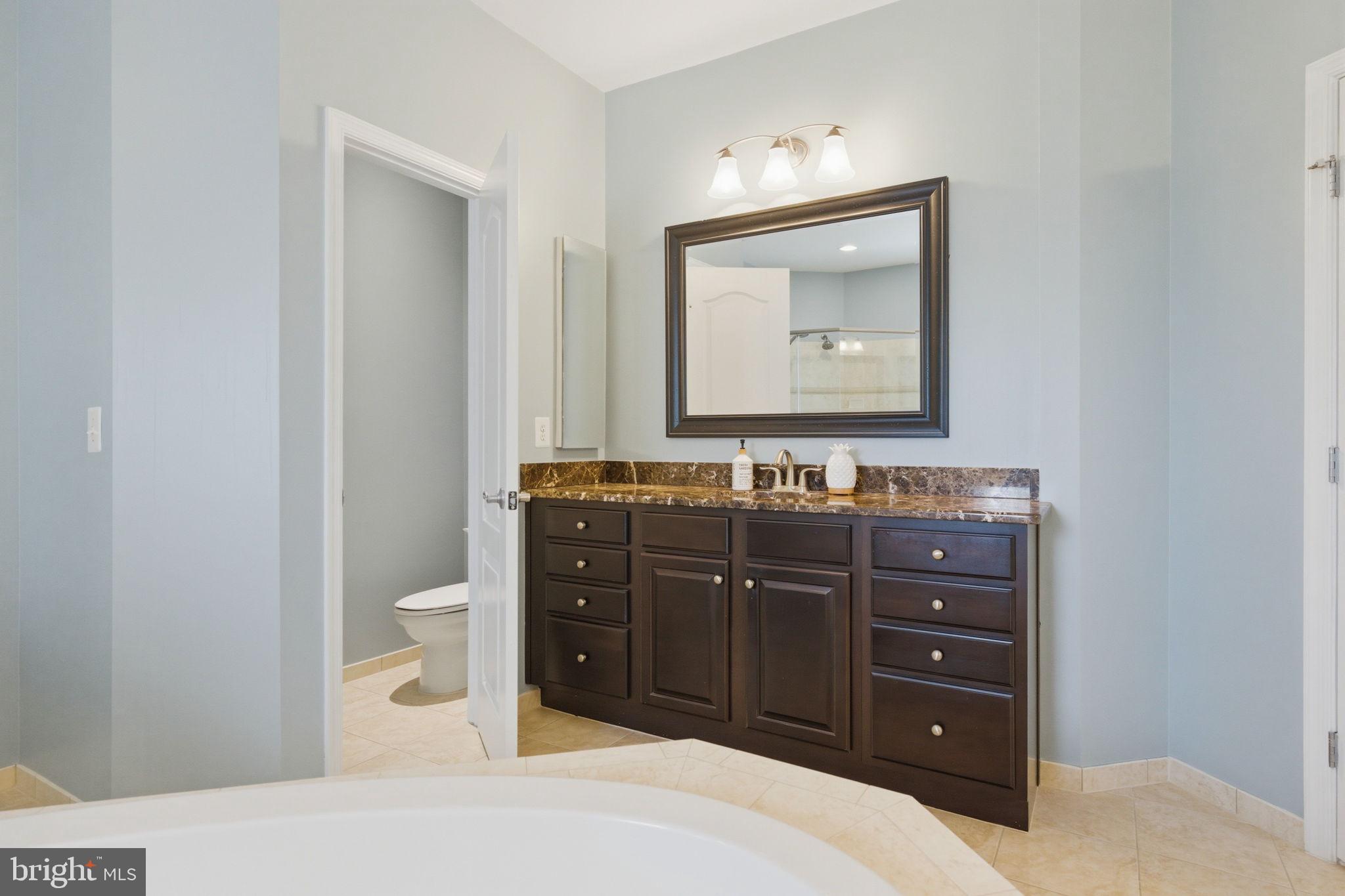 RASPBERRY FALLS - Residential