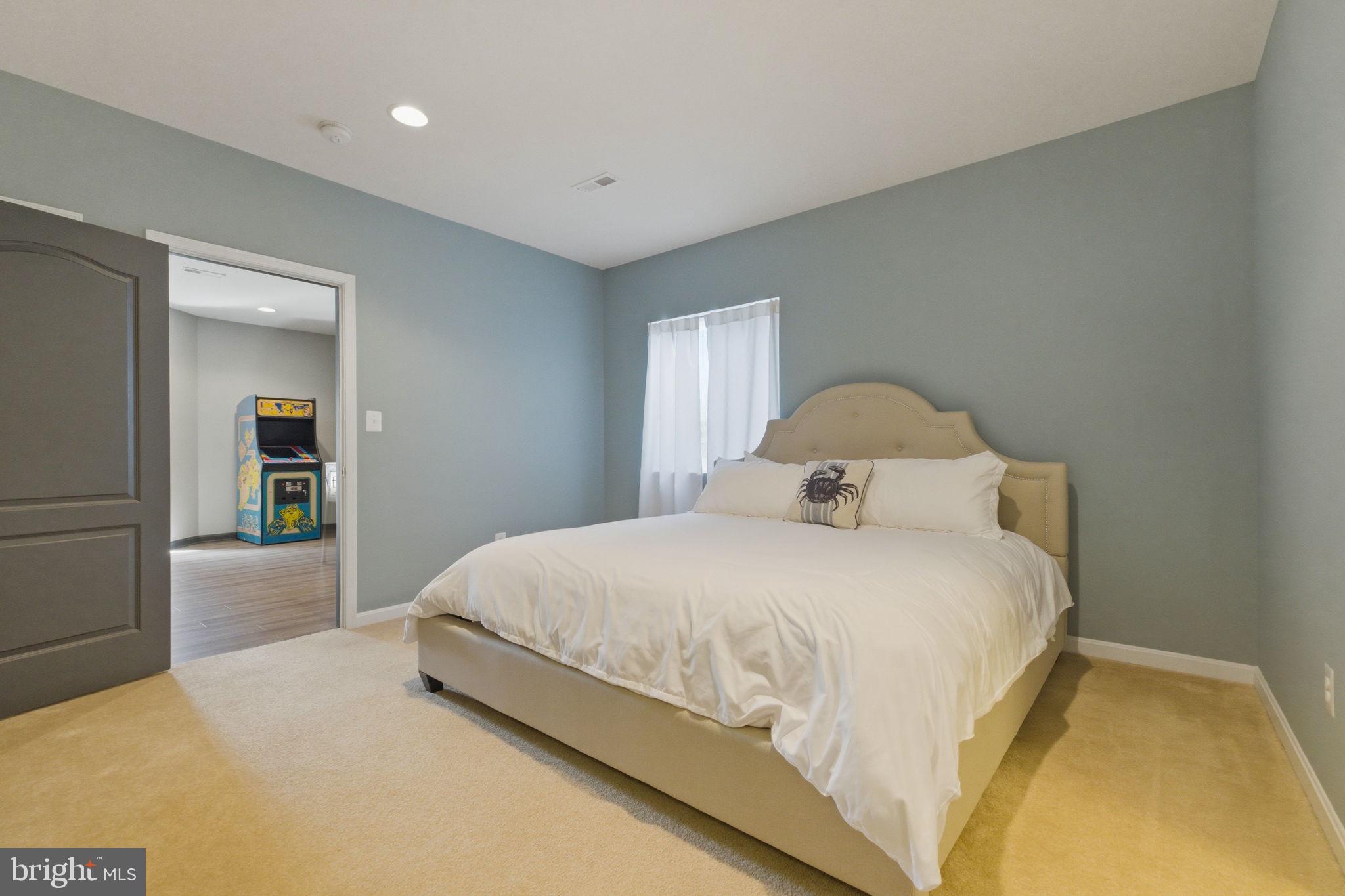 RASPBERRY FALLS - Residential