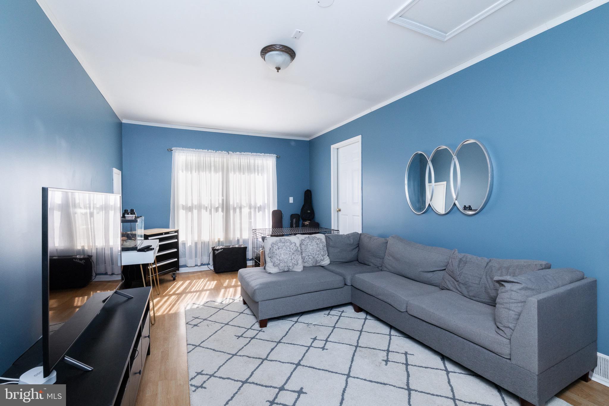 SPRING VALLEY - Residential