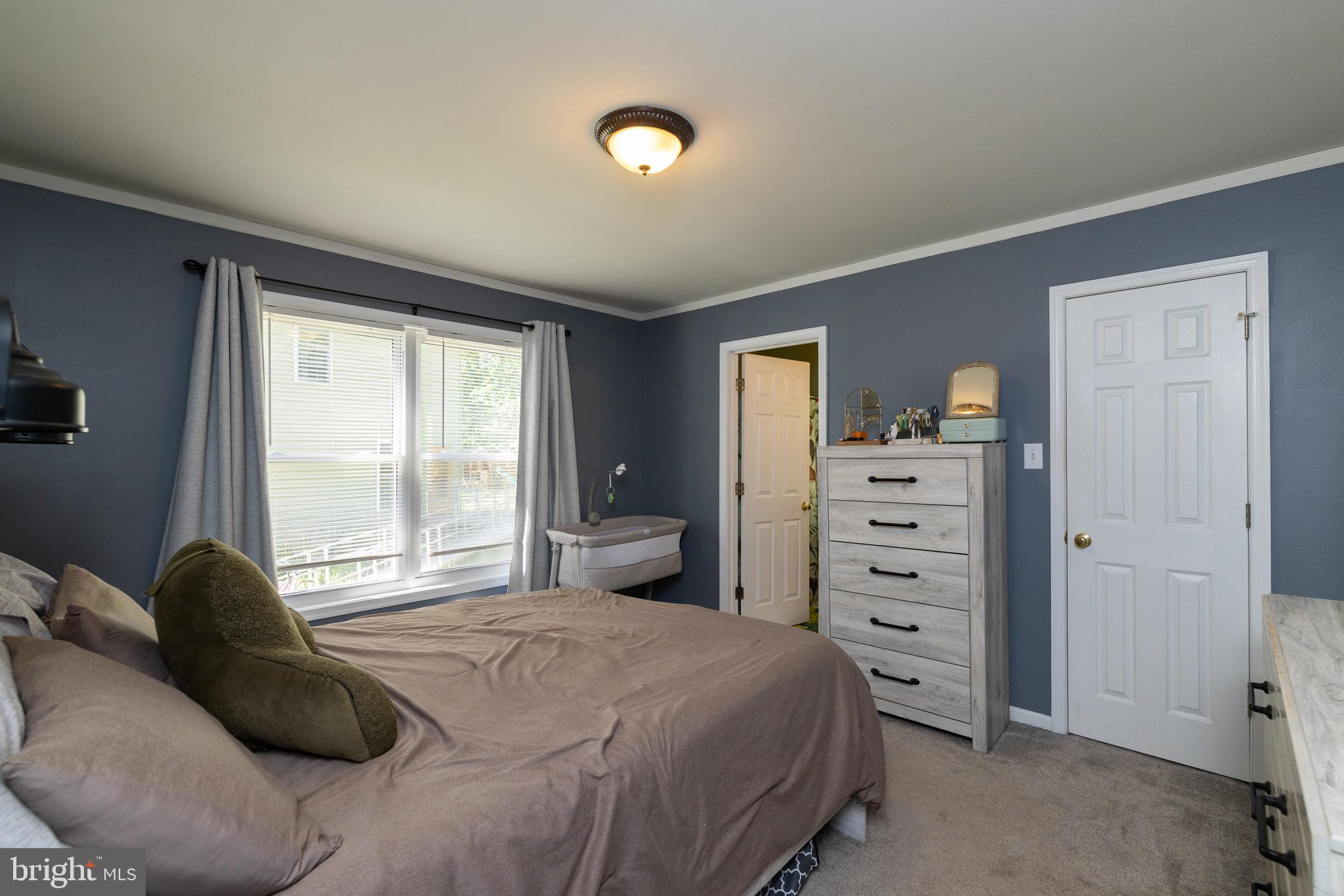 SPRING VALLEY - Residential