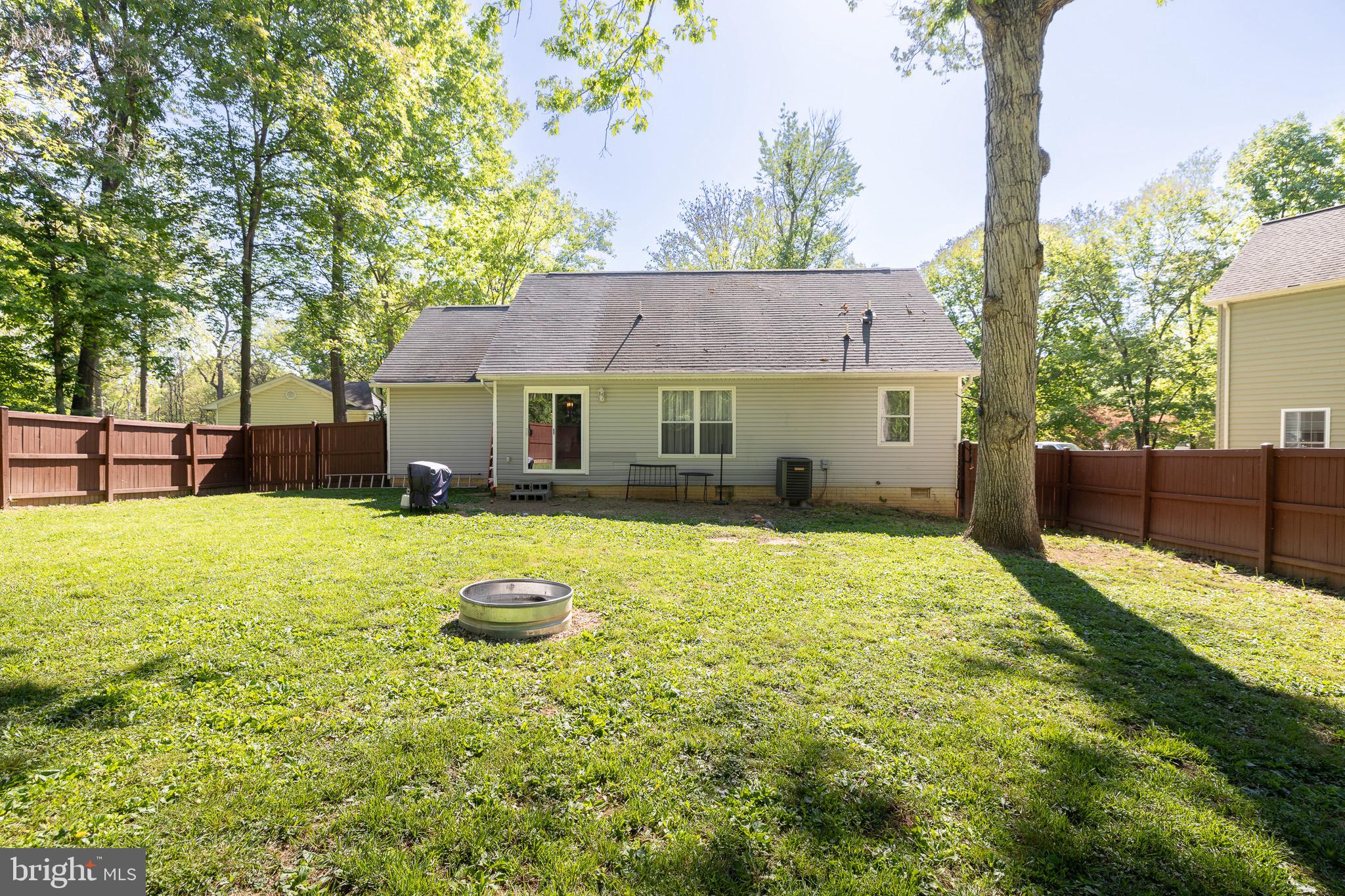 SPRING VALLEY - Residential