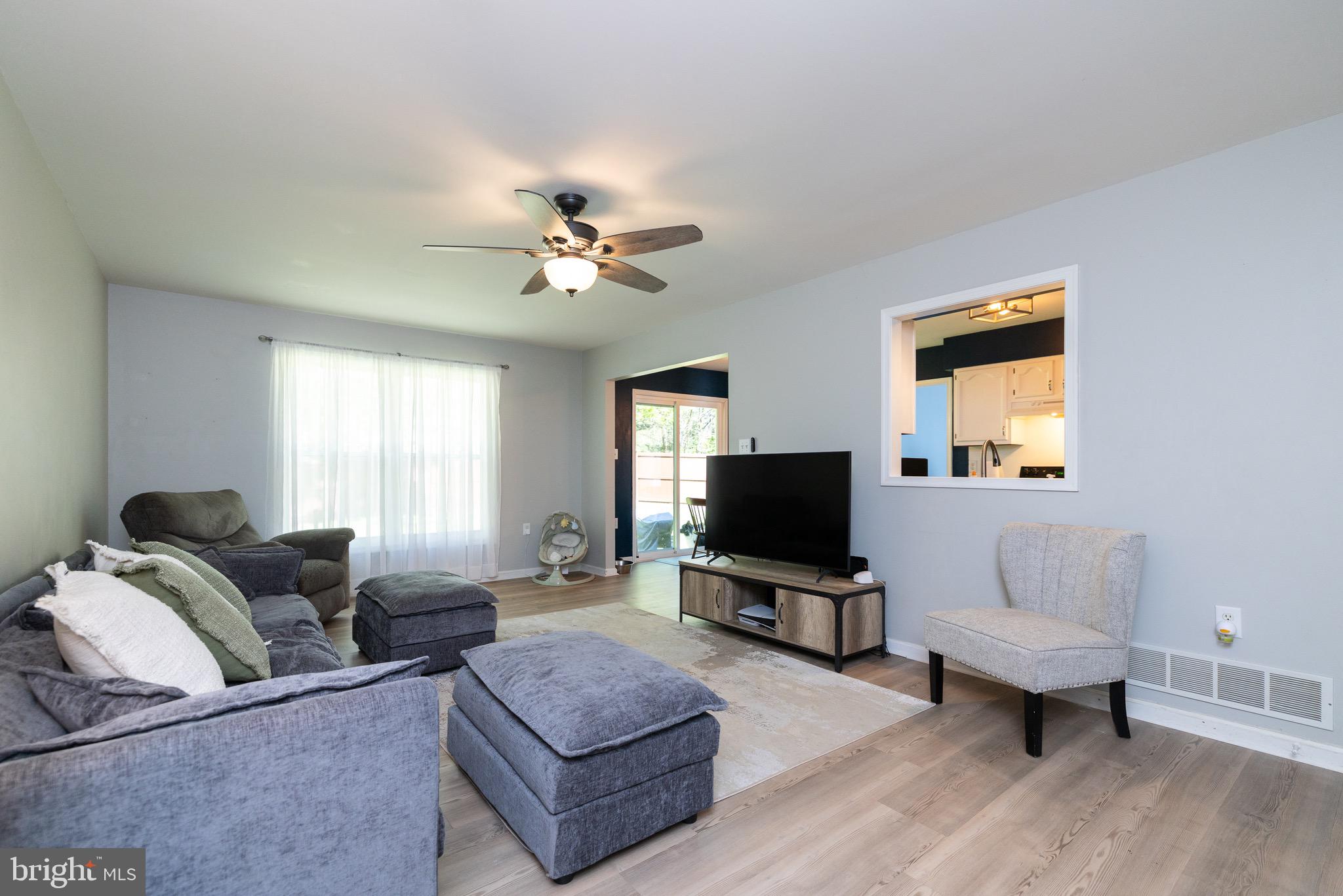 SPRING VALLEY - Residential
