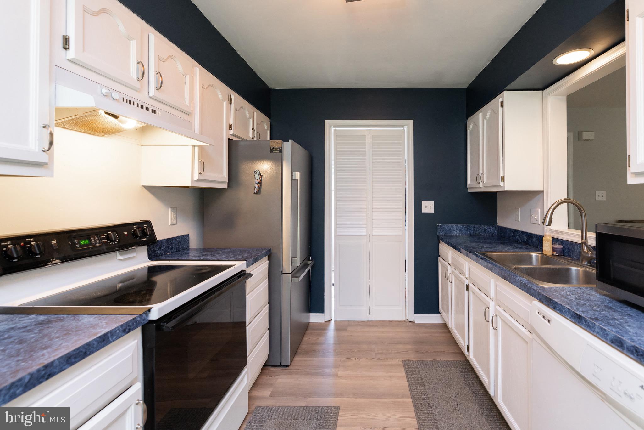 SPRING VALLEY - Residential