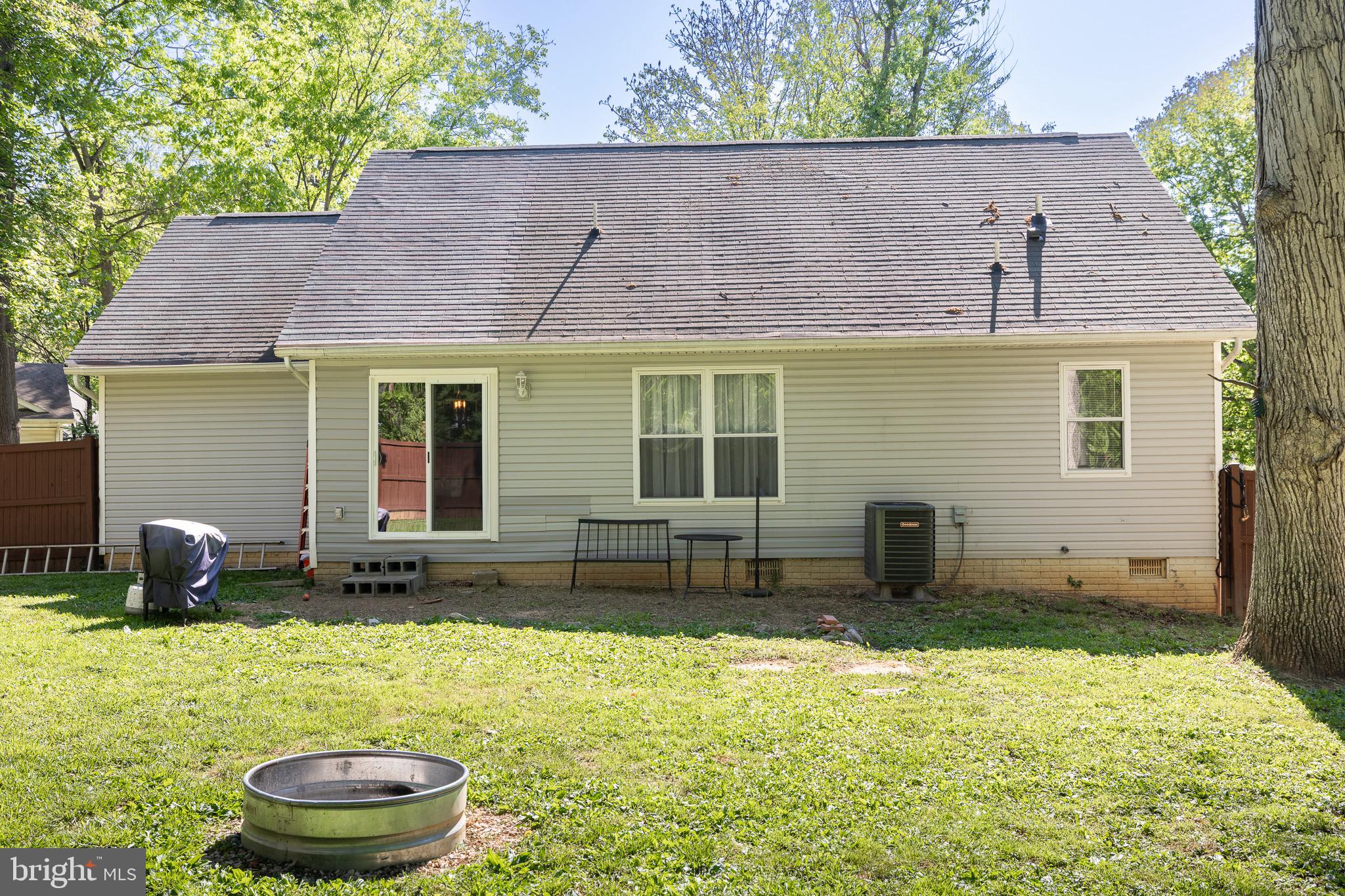 SPRING VALLEY - Residential