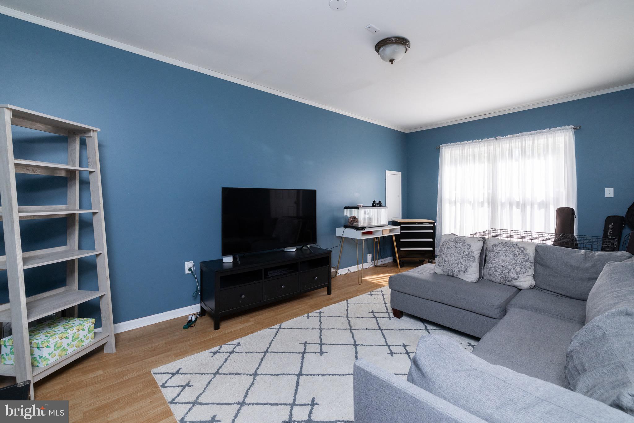 SPRING VALLEY - Residential