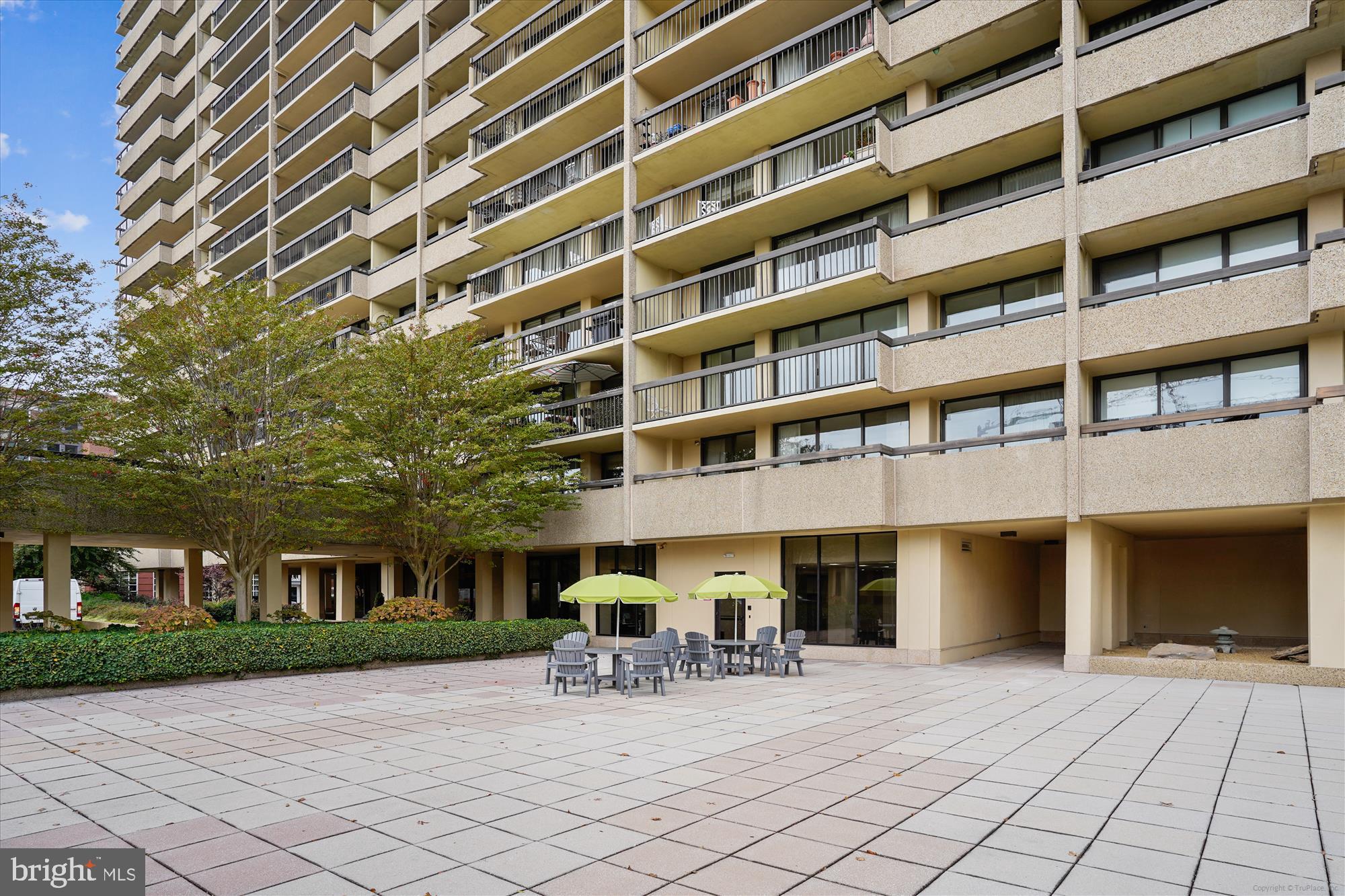 ALEXANDRIA HOUSE - Residential