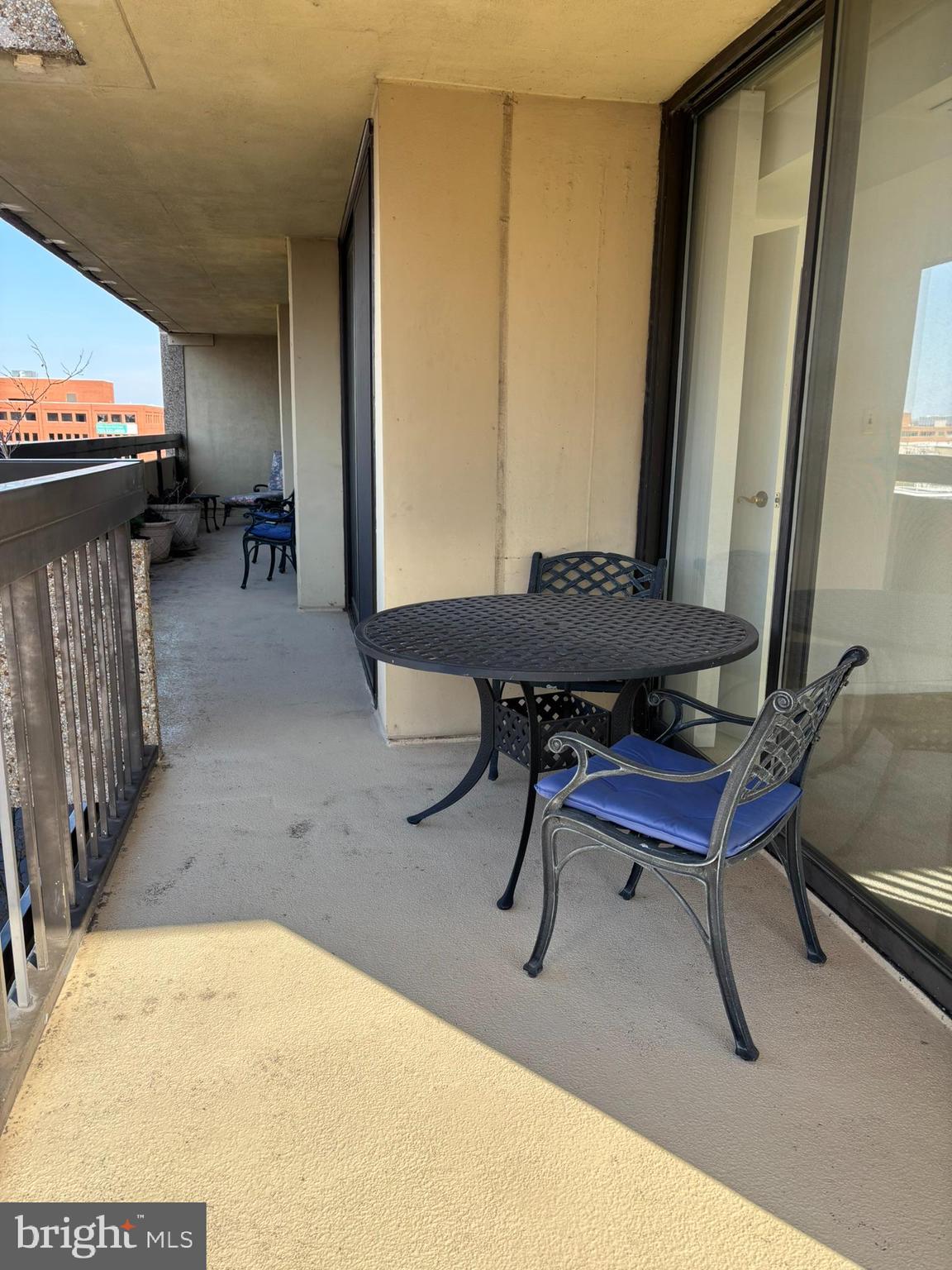 ALEXANDRIA HOUSE - Residential