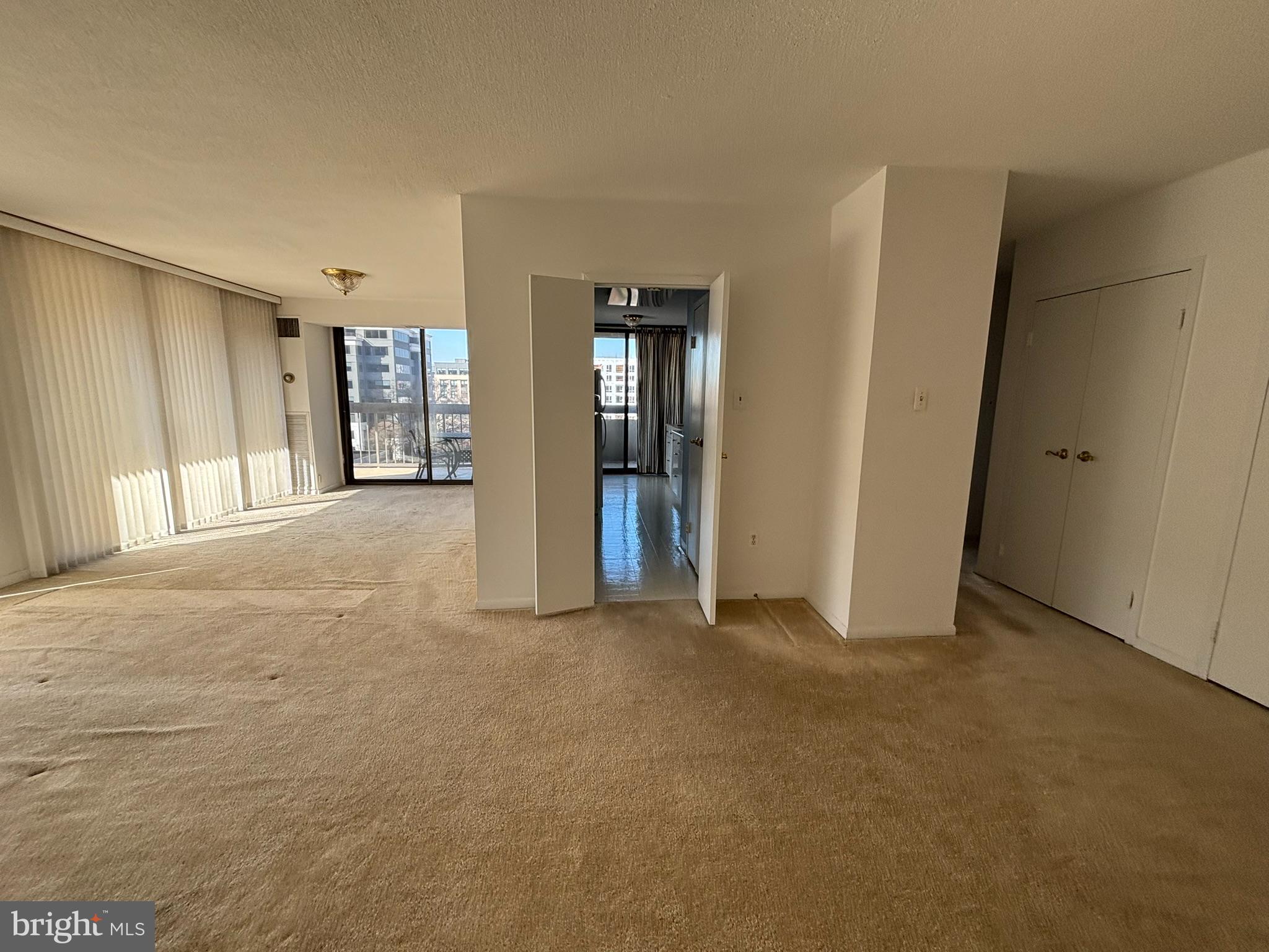 ALEXANDRIA HOUSE - Residential