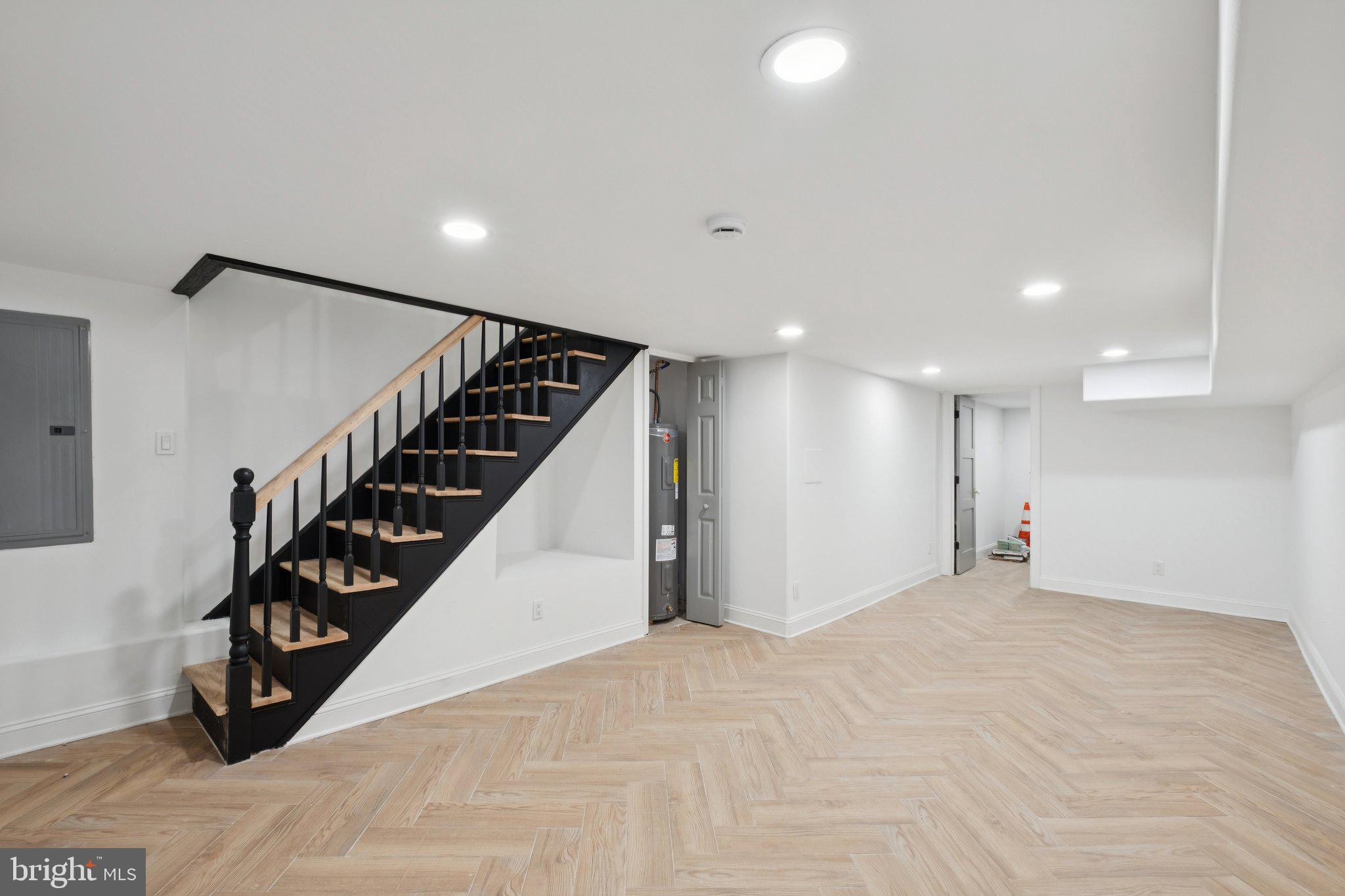 PASSYUNK SQUARE - Residential