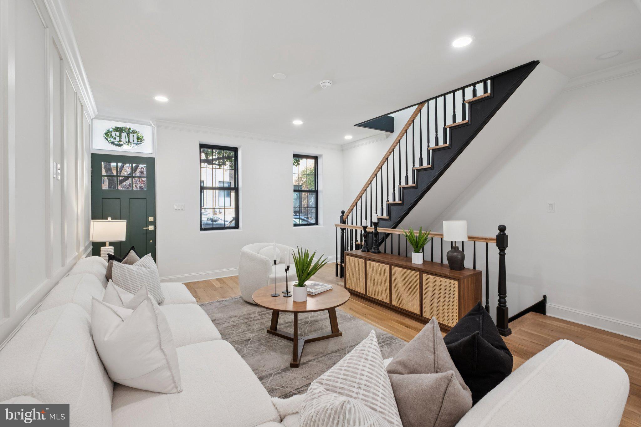 PASSYUNK SQUARE - Residential