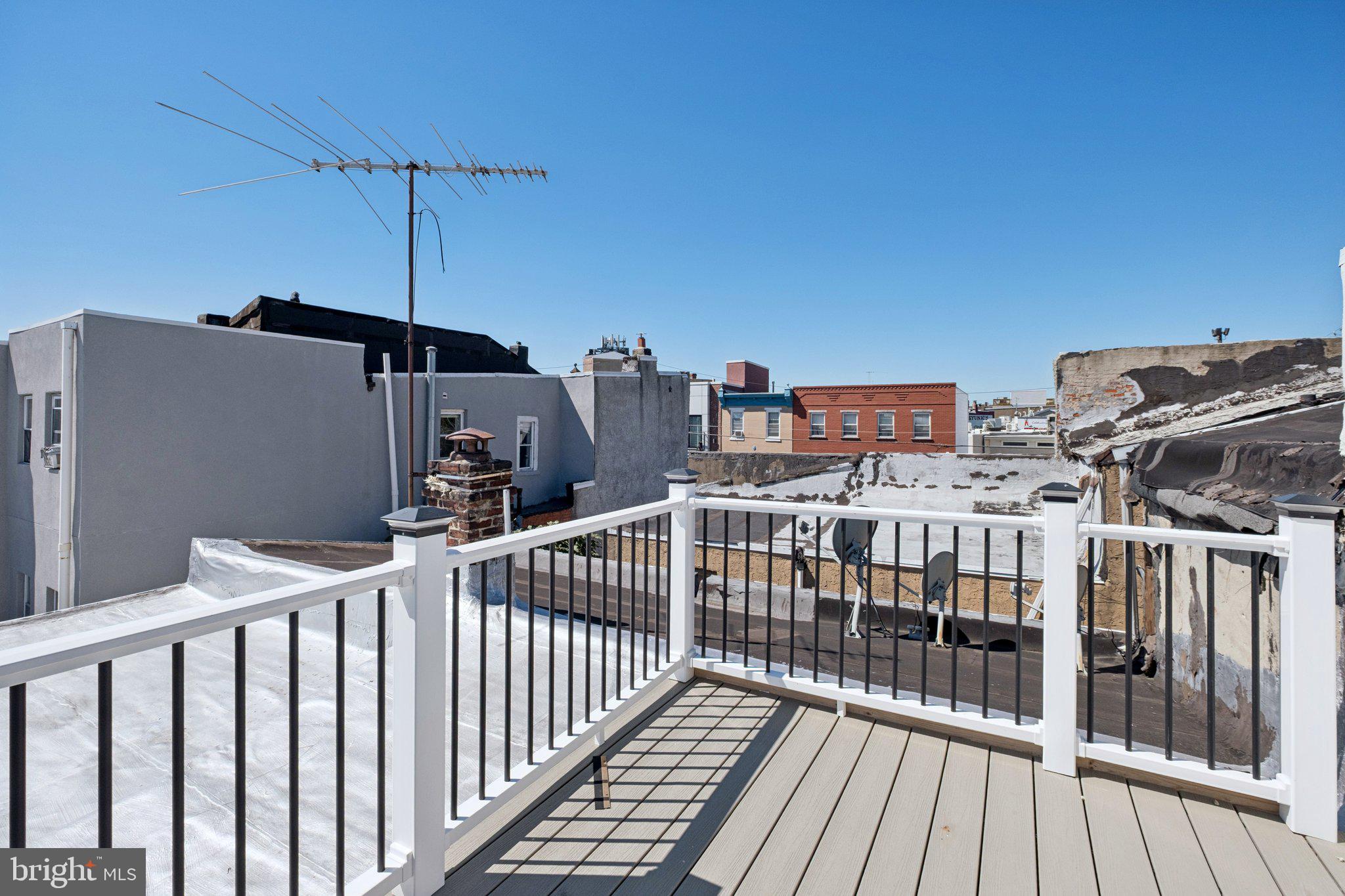 PASSYUNK SQUARE - Residential