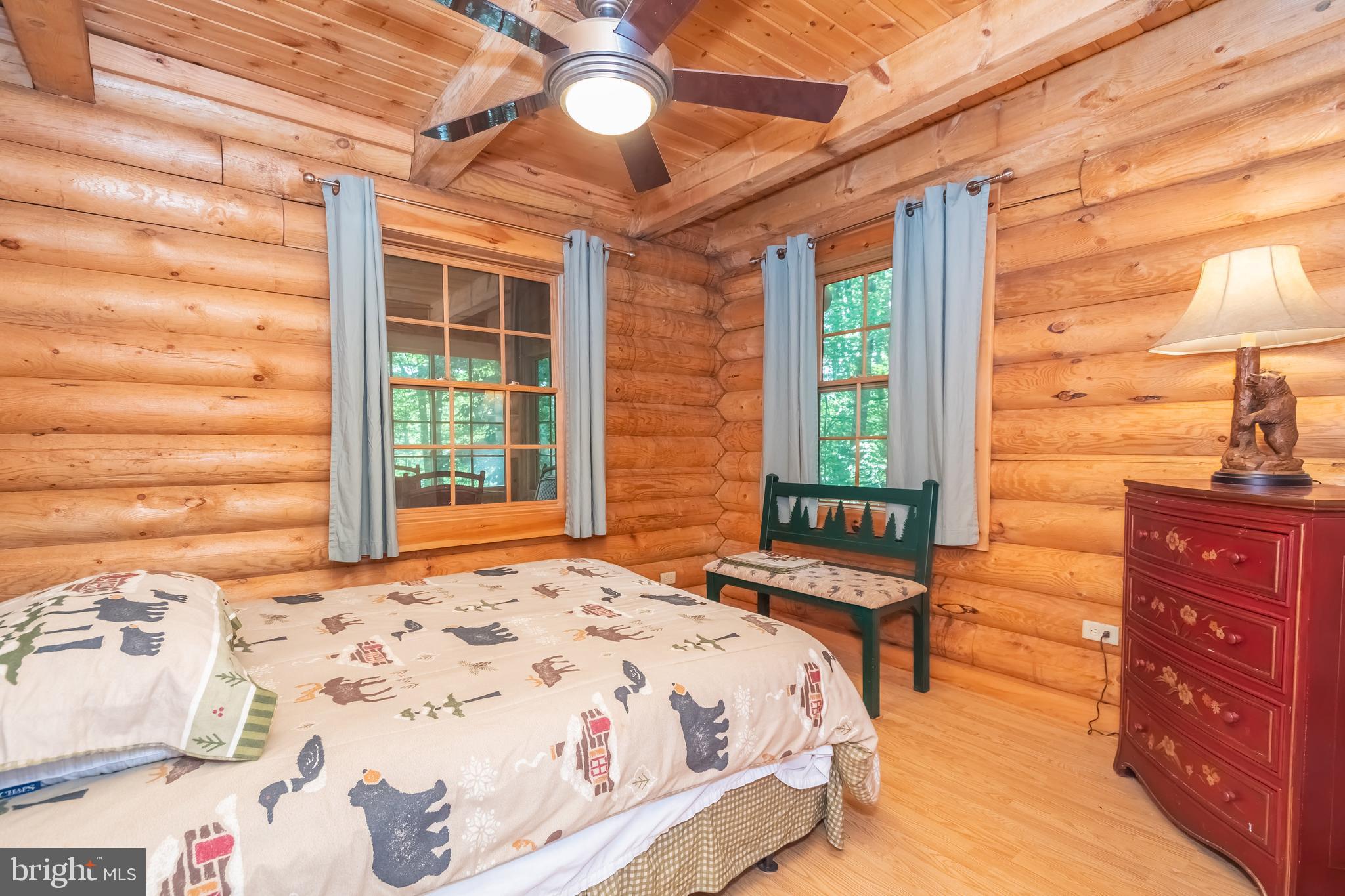 SHINGLE CAMP - Residential