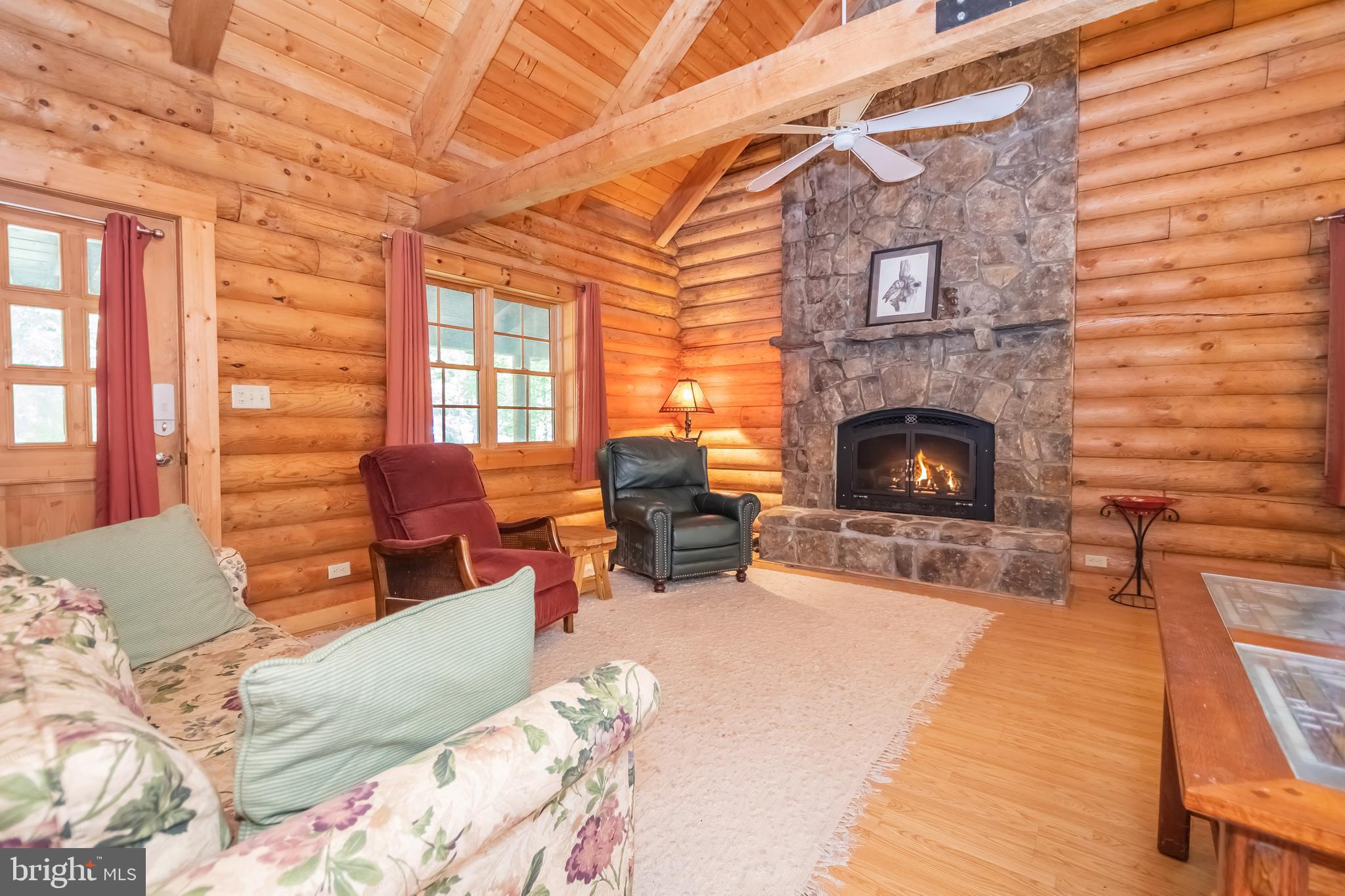 SHINGLE CAMP - Residential