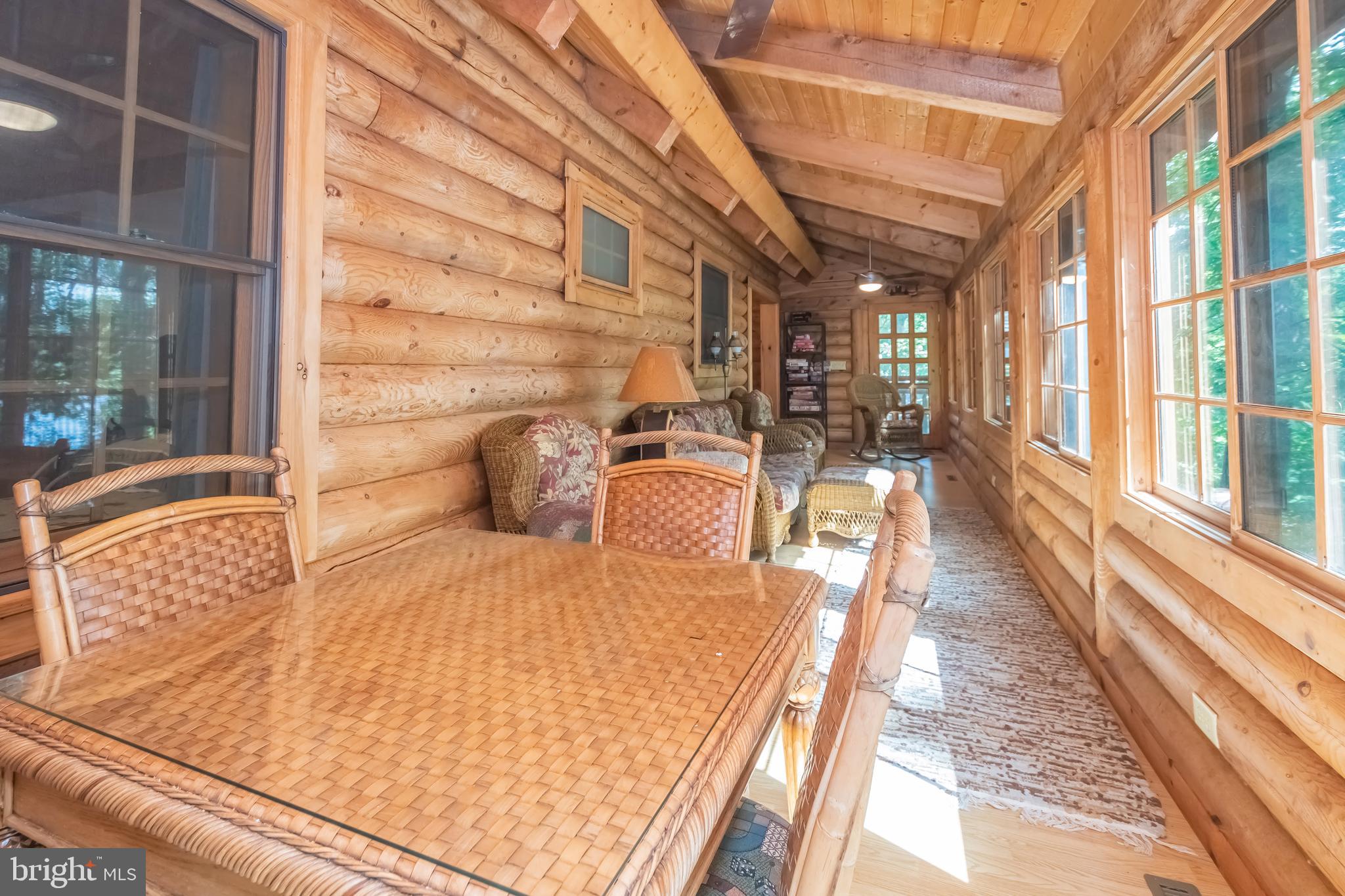 SHINGLE CAMP - Residential