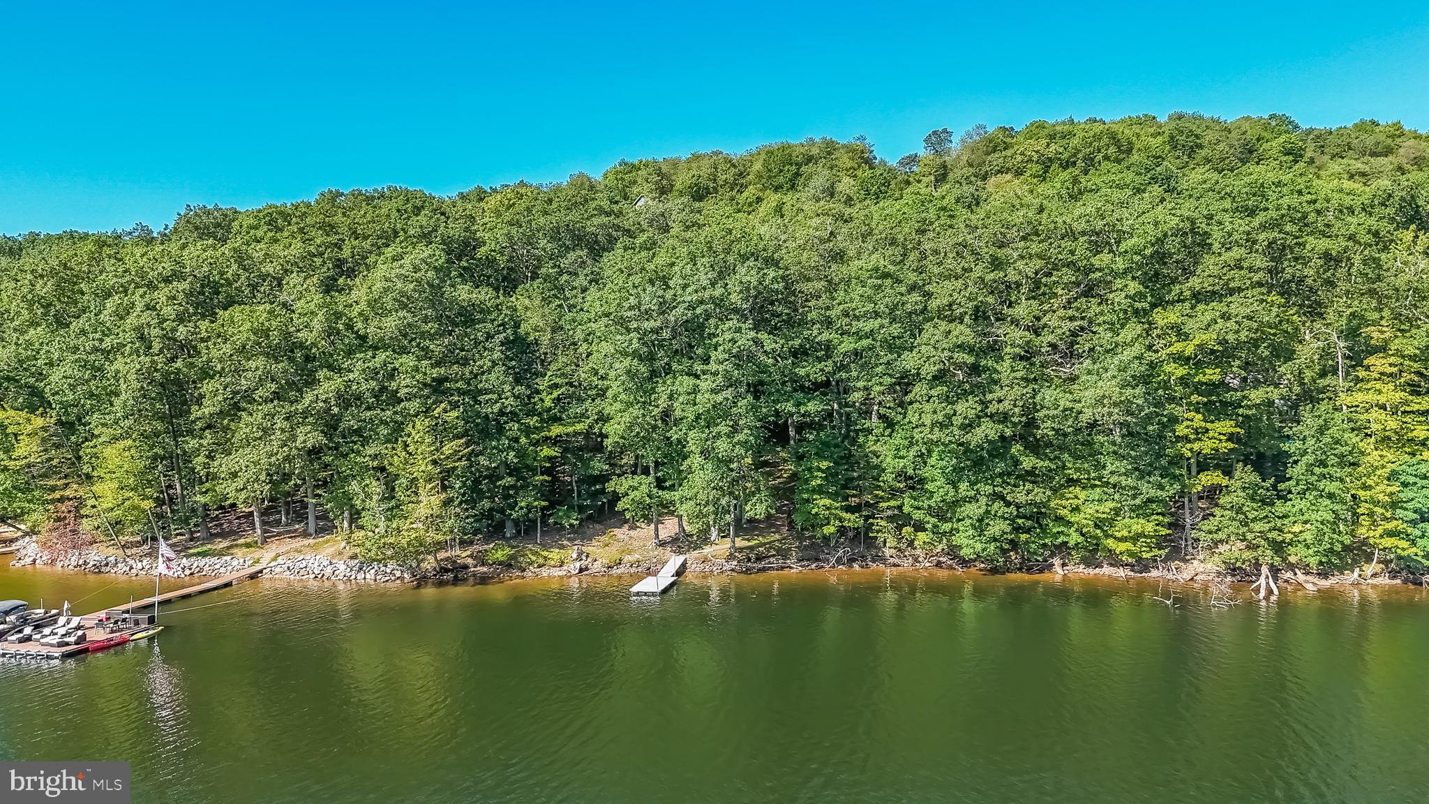 SHINGLE CAMP - Residential