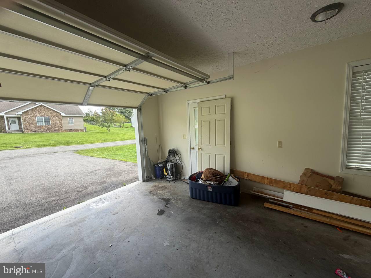 333 EAST BAILEY ROAD - Photo 4