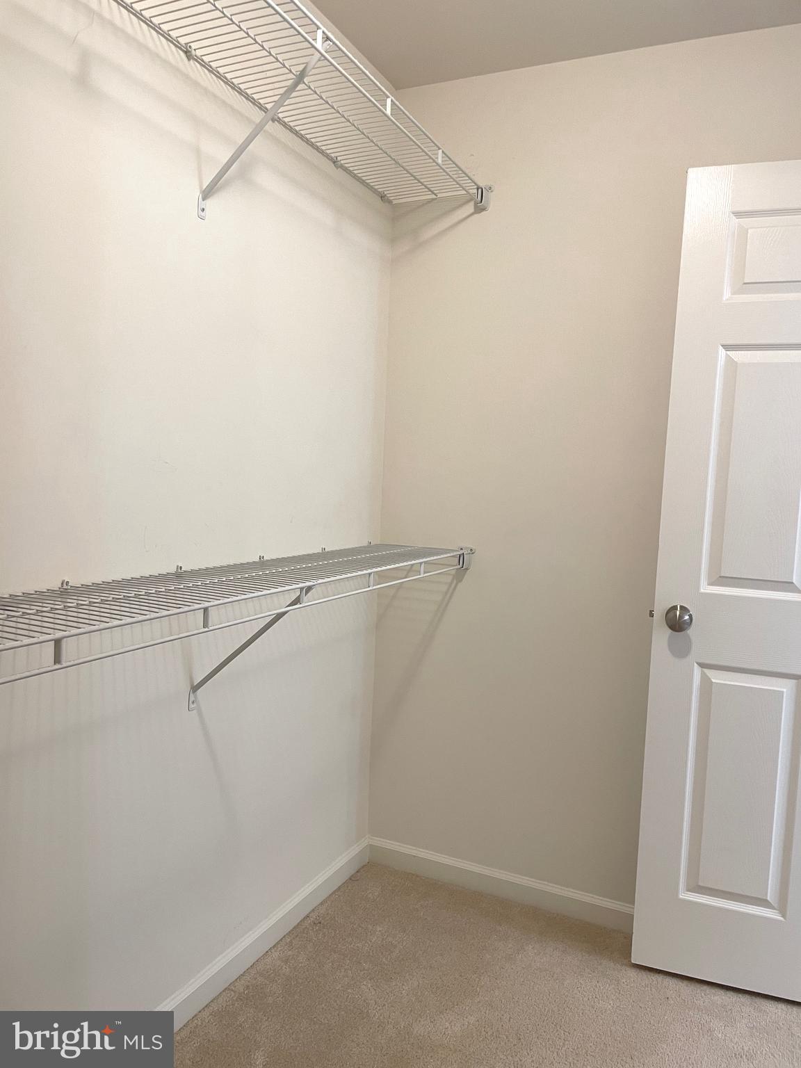 CHAMBERS HILL COMMONS - Residential Lease